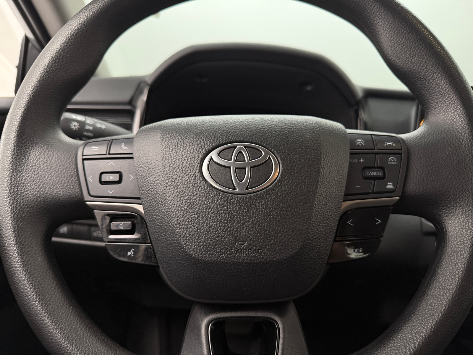 Thumbnail: 2025 Toyota Camry - 5