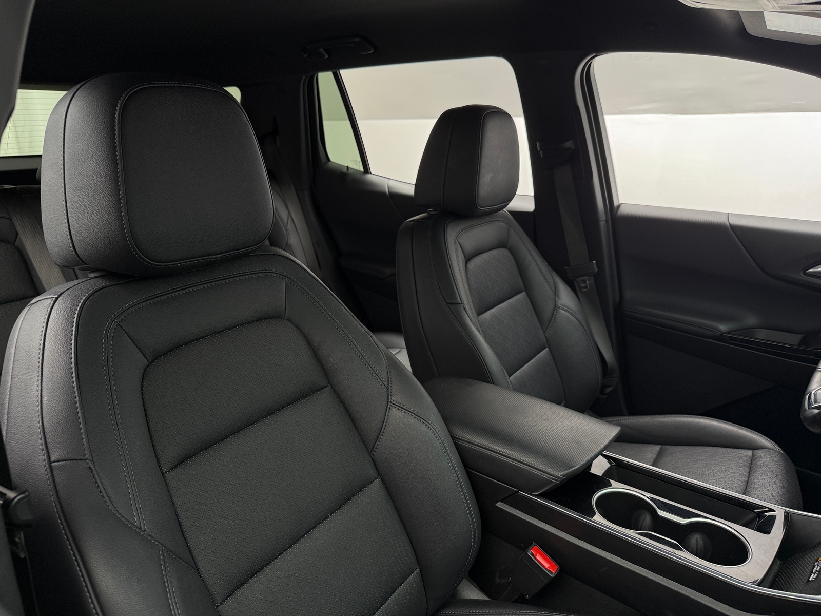 Thumbnail: 2025 Chevrolet Equinox - 2