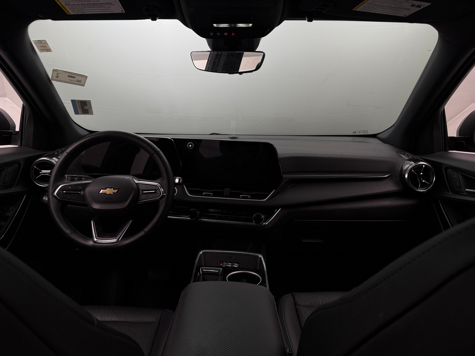 Thumbnail: 2025 Chevrolet Equinox - 3