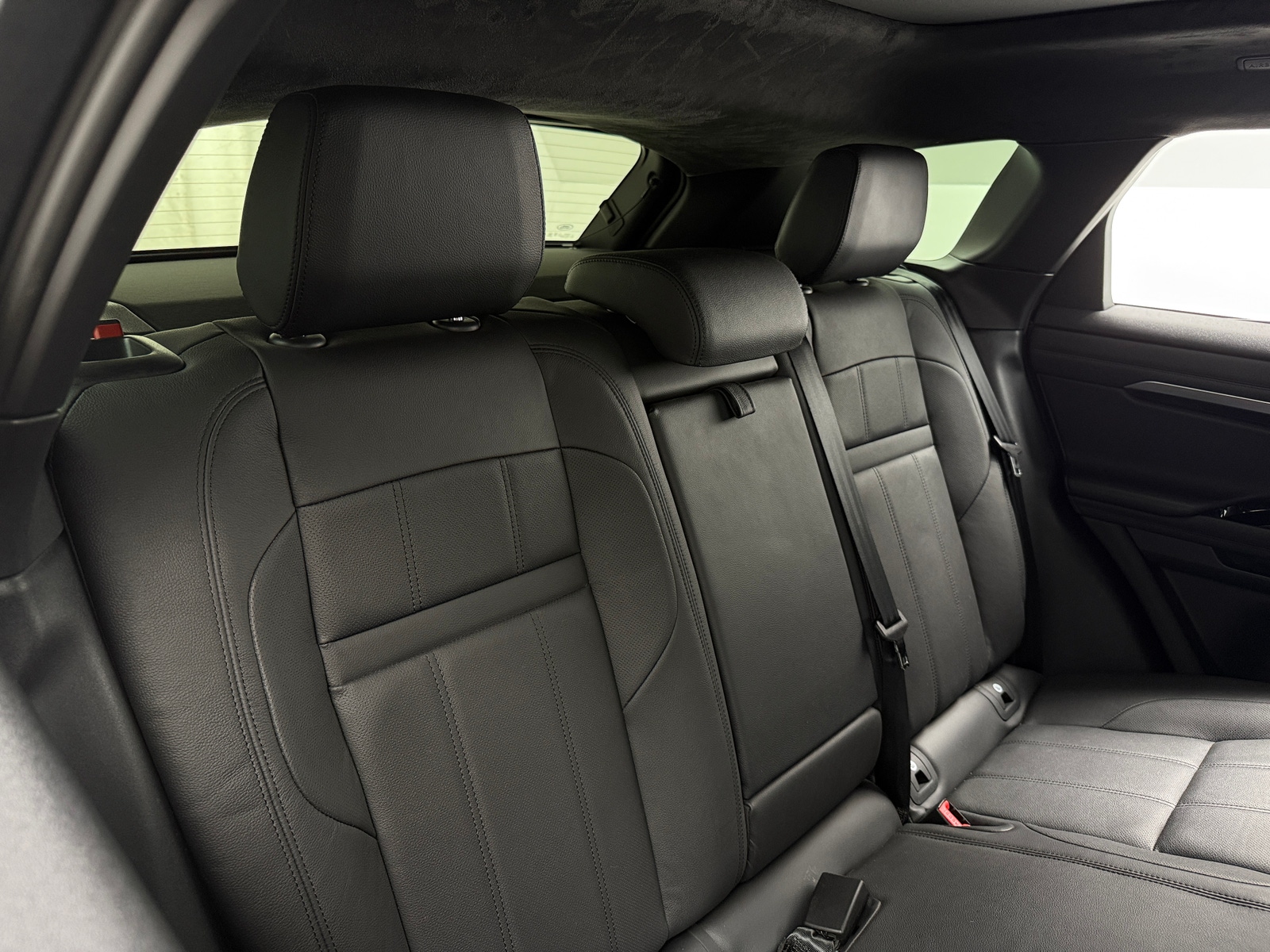 Thumbnail: 2023 Land Rover Range Rover Evoque - 5