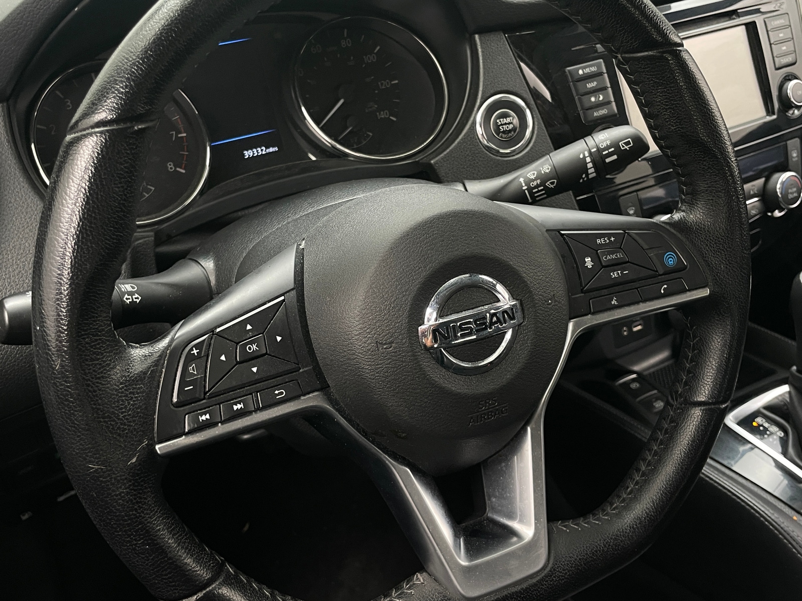 Thumbnail: 2020 Nissan Rogue Sport - 4