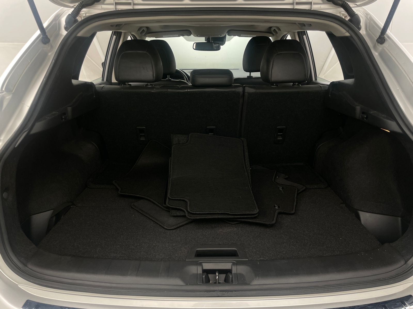 Thumbnail: 2020 Nissan Rogue Sport - 6