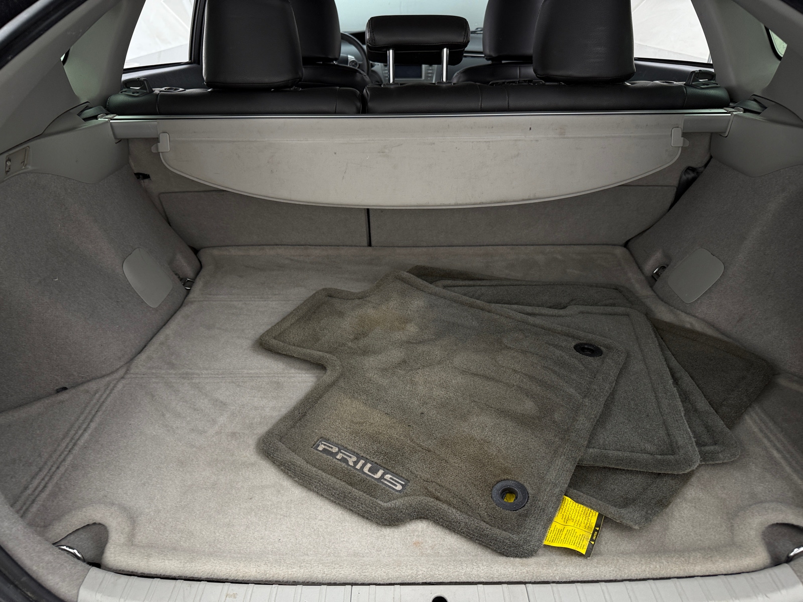 Thumbnail: 2014 Toyota Prius - 7