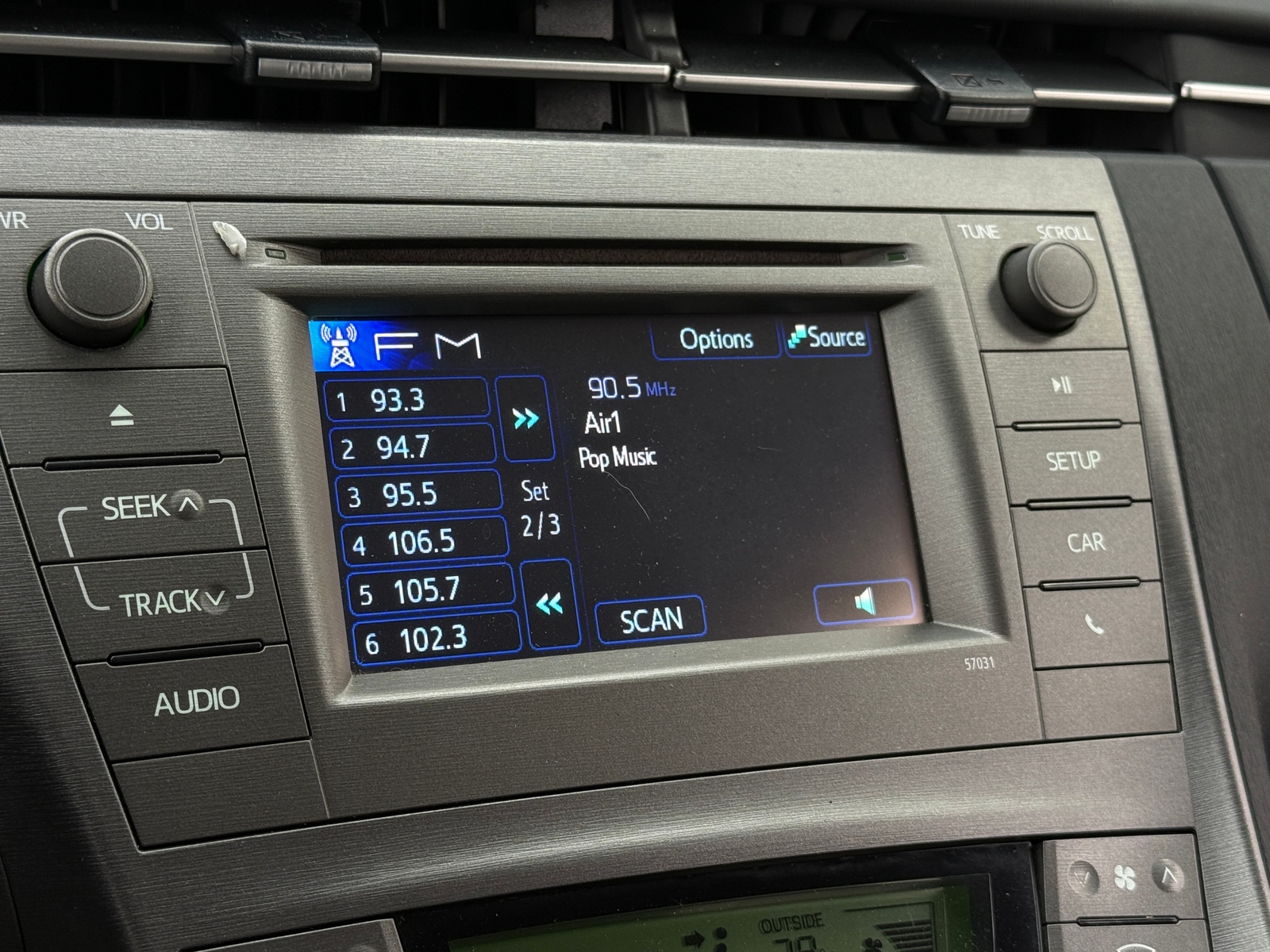 Thumbnail: 2014 Toyota Prius - 4
