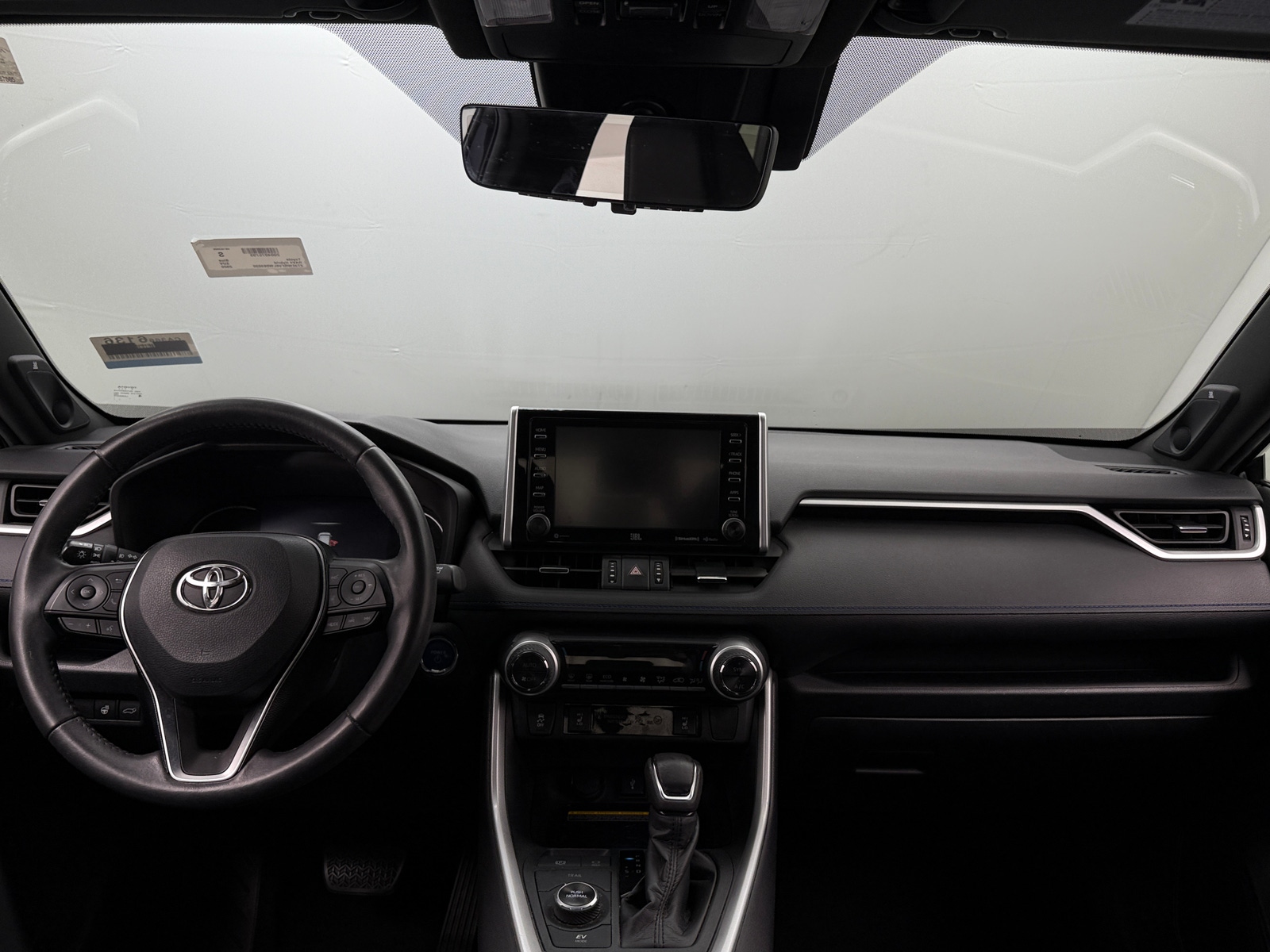 Thumbnail: 2020 Toyota RAV4 - 2