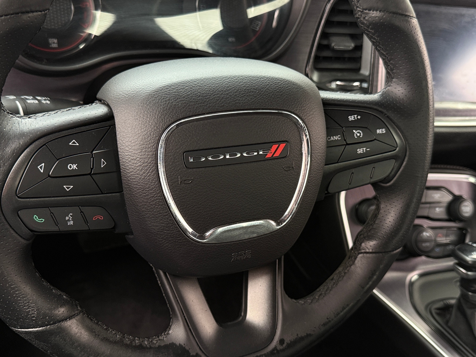 Thumbnail: 2017 Dodge Challenger - 4