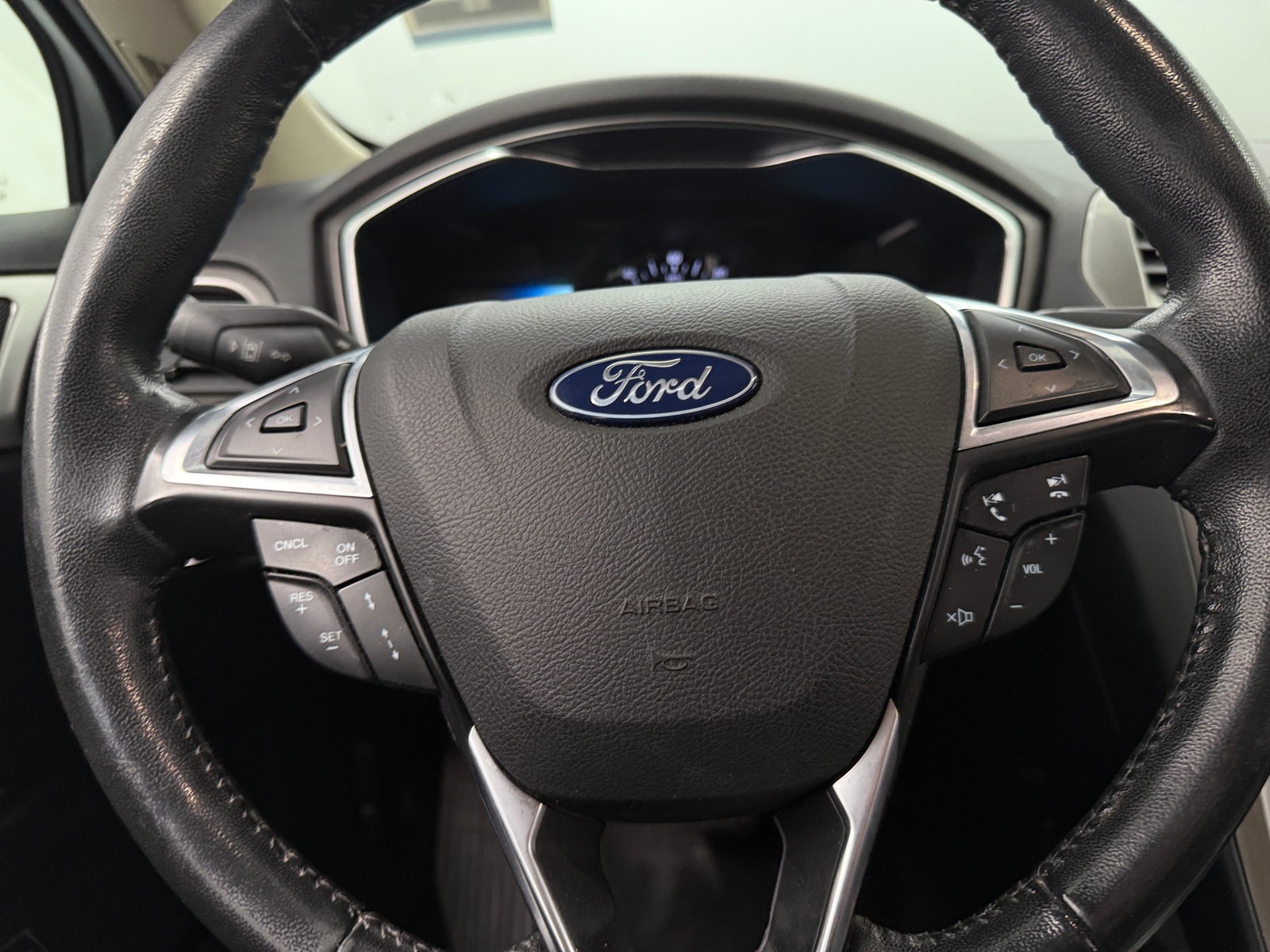 Thumbnail: 2020 Ford Fusion - 4