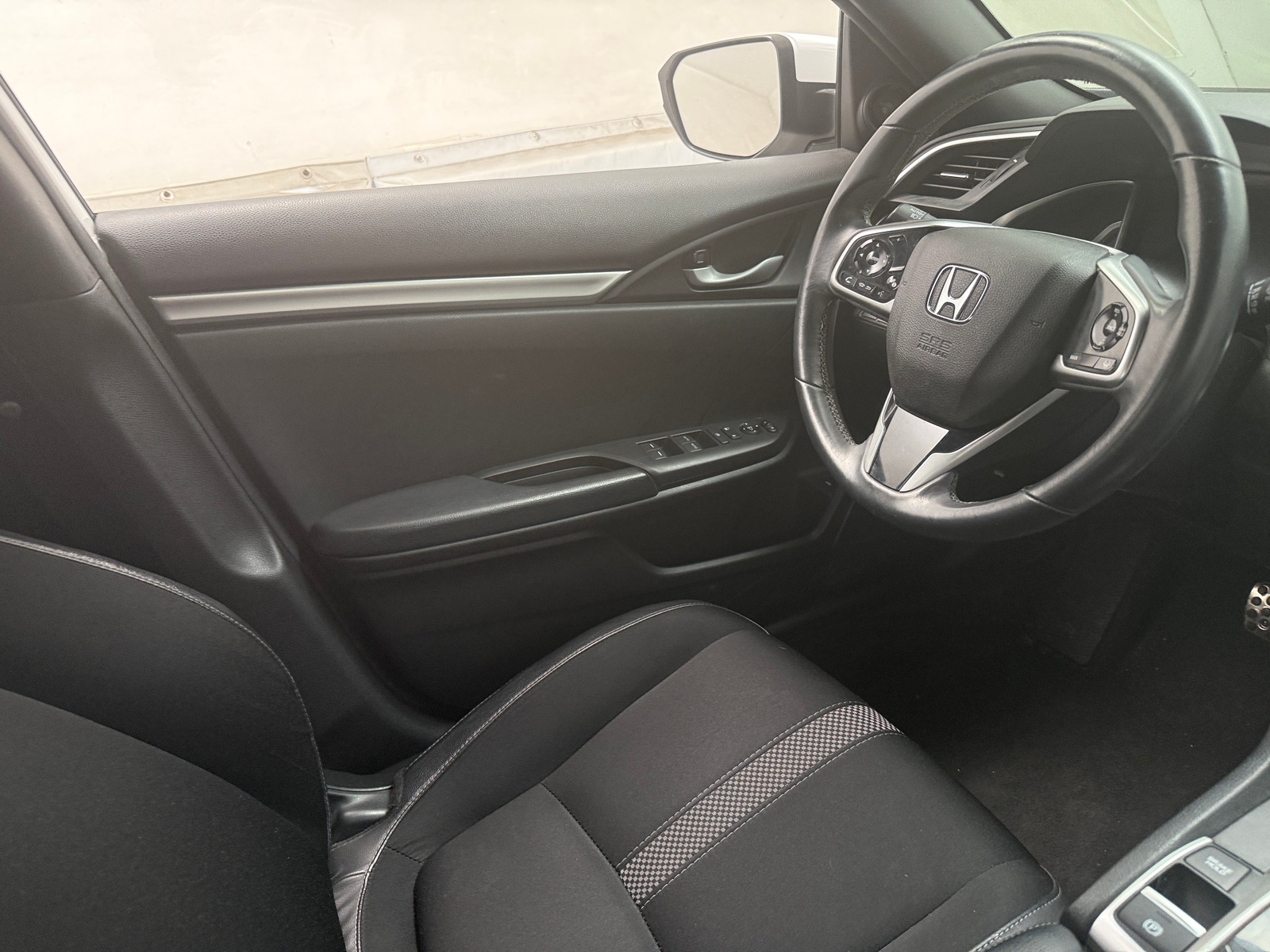 Thumbnail: 2019 Honda Civic - 5