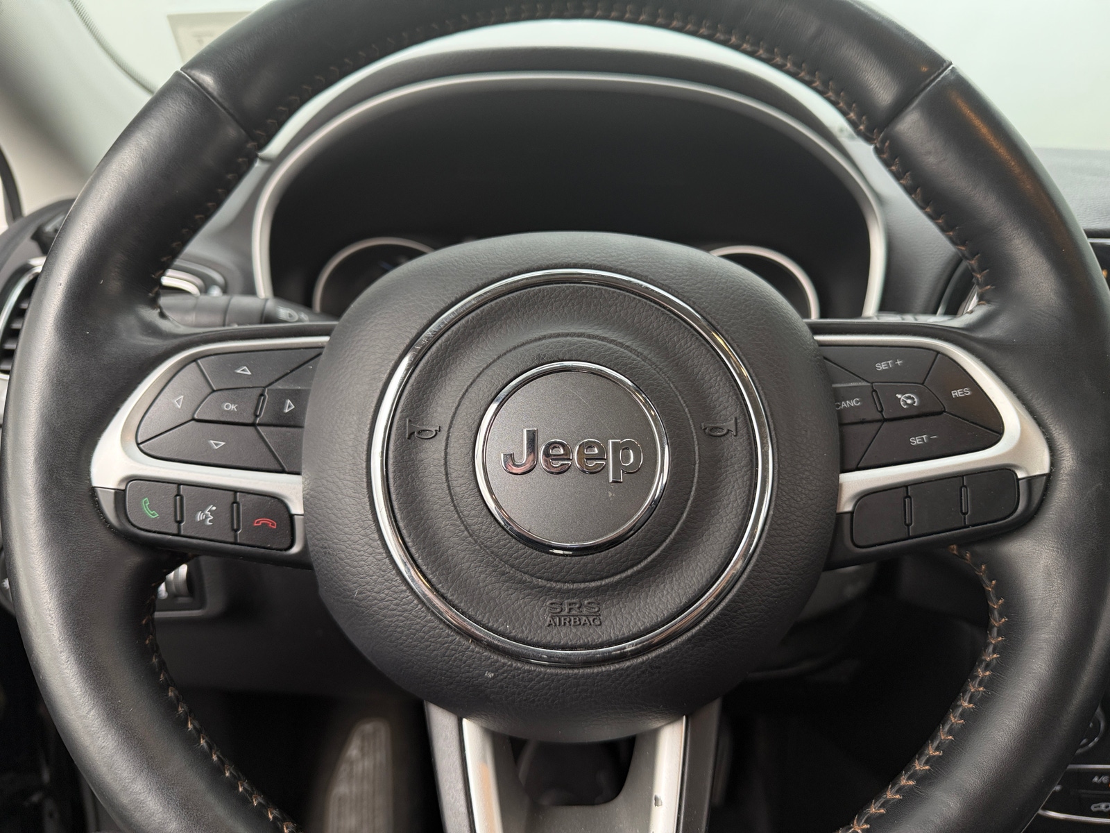 Thumbnail: 2019 Jeep Compass - 4
