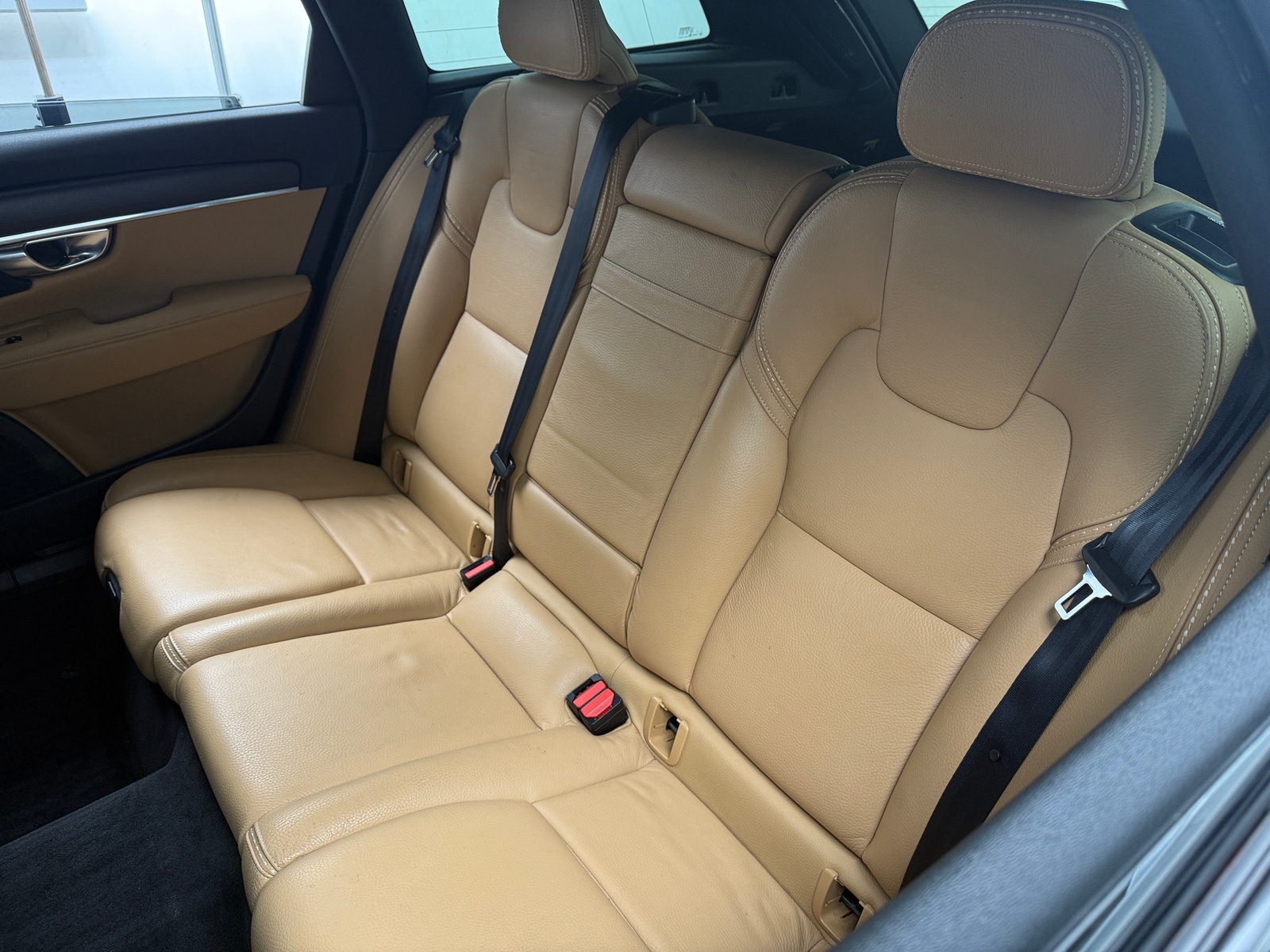 Thumbnail: 2019 Volvo V90 - 5