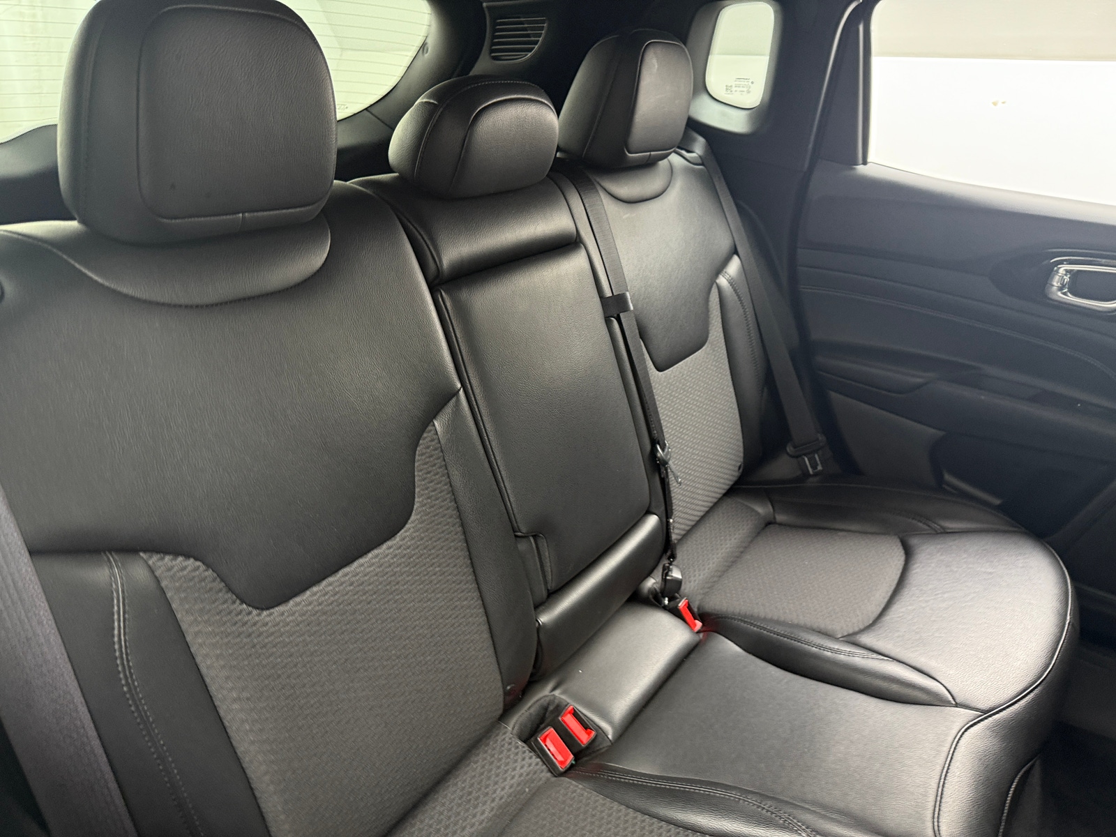 Thumbnail: 2022 Jeep Compass - 6
