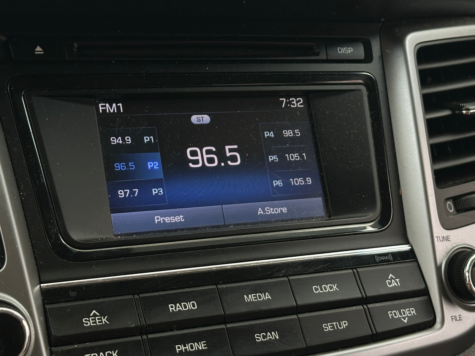 Thumbnail: 2016 Hyundai Tucson - 4