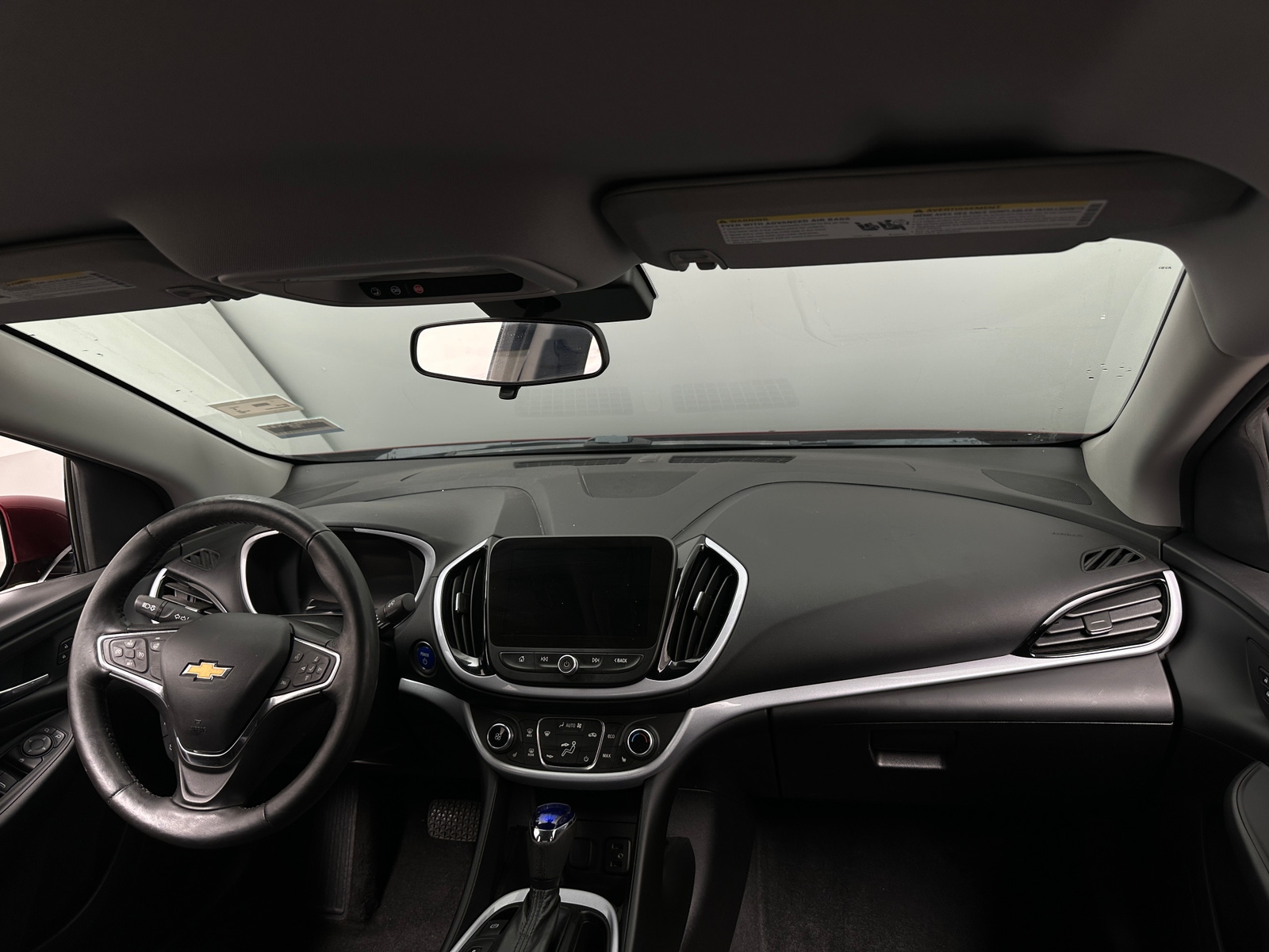 Thumbnail: 2017 Chevrolet Volt - 3