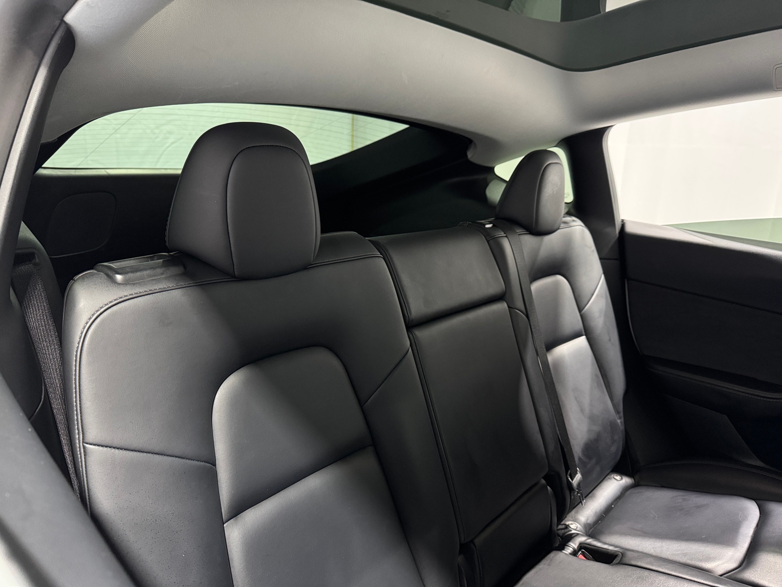 Thumbnail: 2021 Tesla Model Y - 5