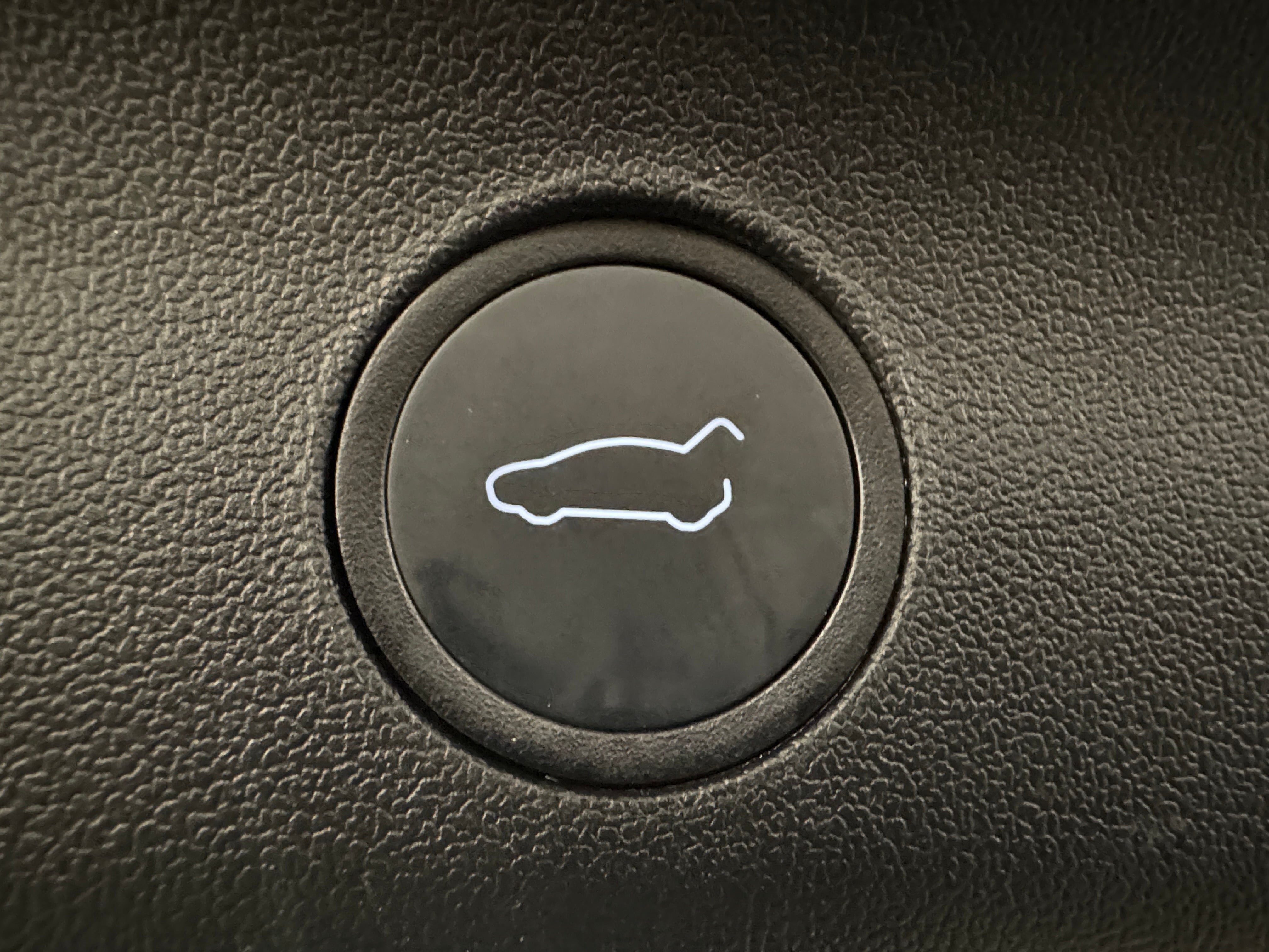 Used 2021 Tesla Model Y Long Range with VIN 5YJYGDEE1MF262143 for sale in Auburn, WA