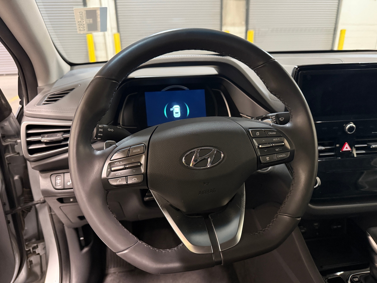 Thumbnail: 2020 Hyundai Ioniq - 4