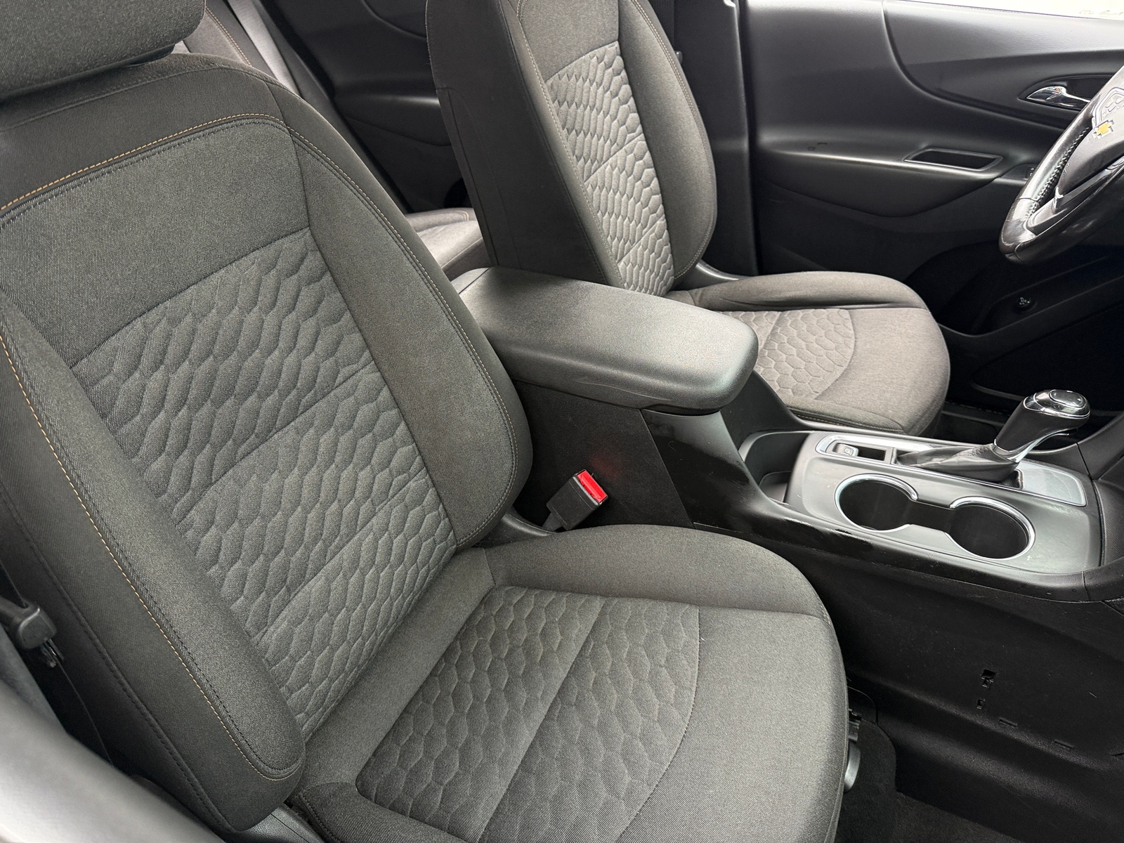 Thumbnail: 2018 Chevrolet Equinox - 2