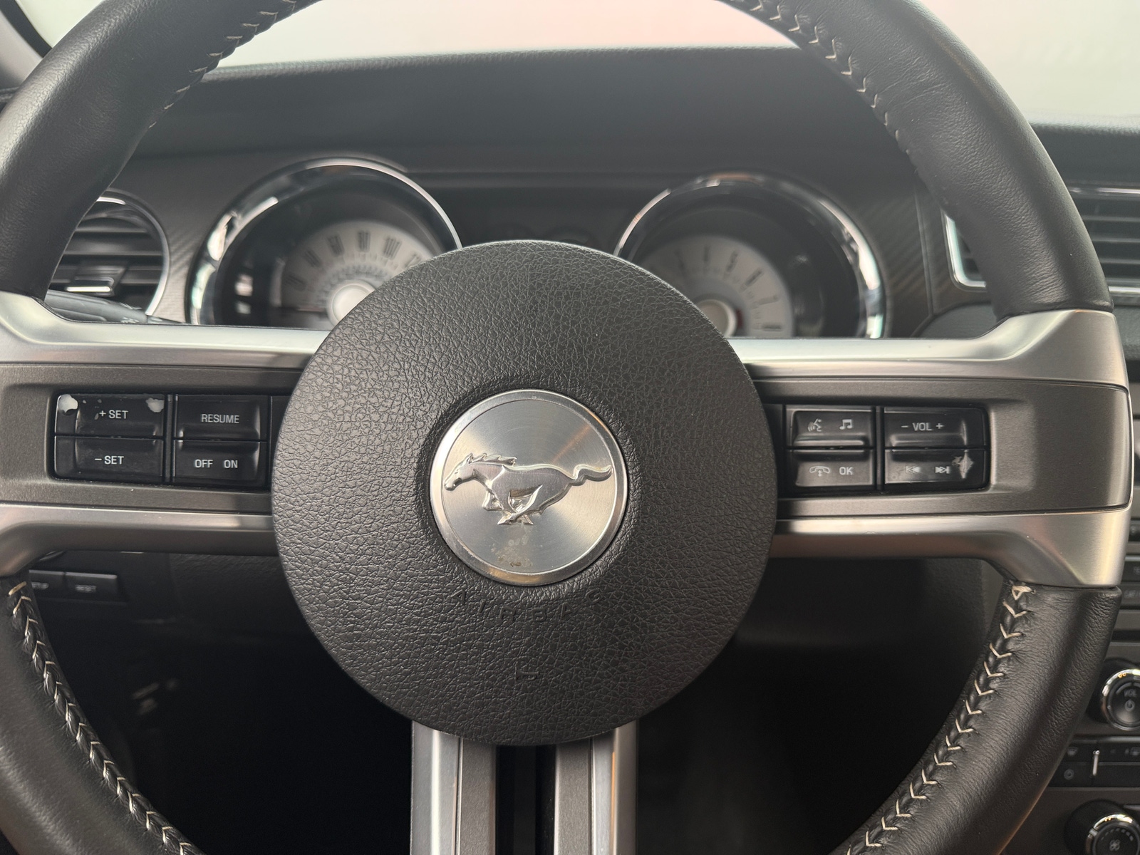 Thumbnail: 2012 Ford Mustang - 3