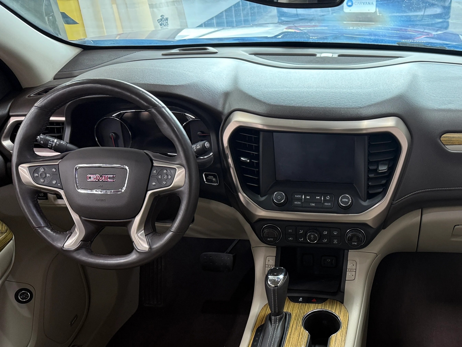Thumbnail: 2017 GMC Acadia - 2