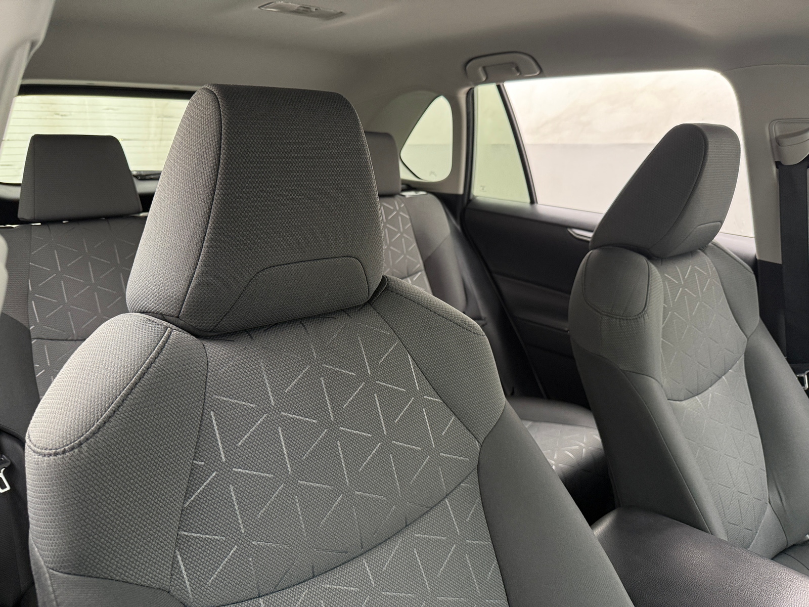 Thumbnail: 2020 Toyota RAV4 - 2