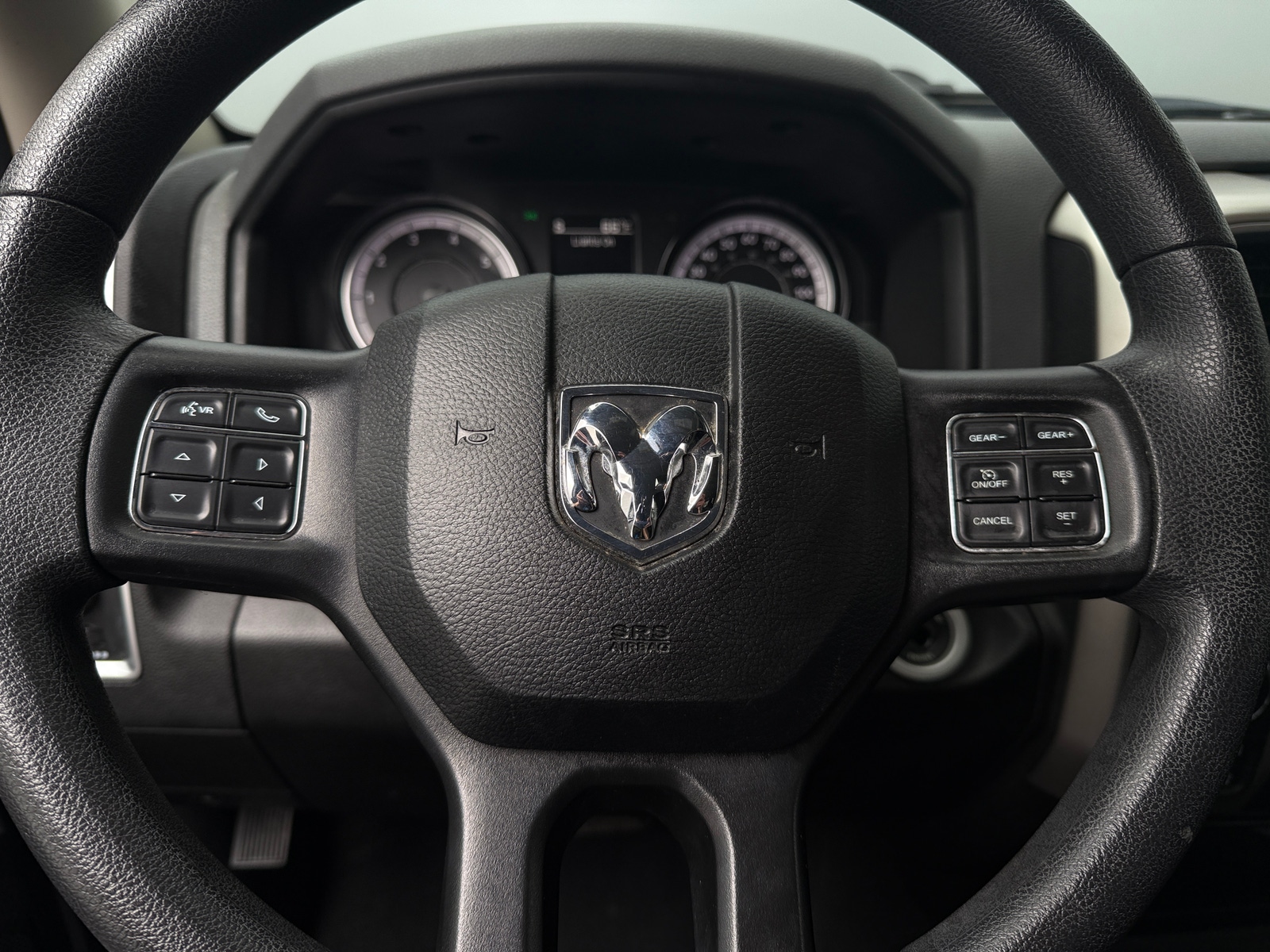 Thumbnail: 2020 RAM 1500 Classic - 5