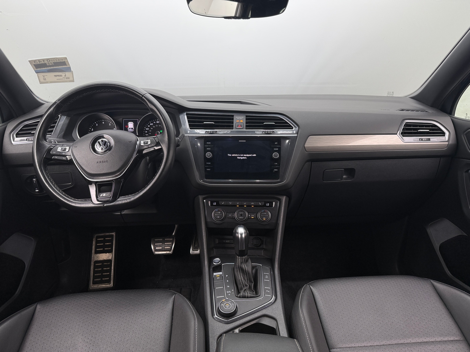 Thumbnail: 2021 Volkswagen Tiguan - 2