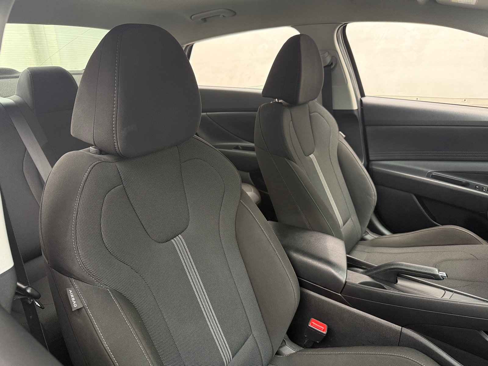 Thumbnail: 2023 Hyundai Elantra - 2