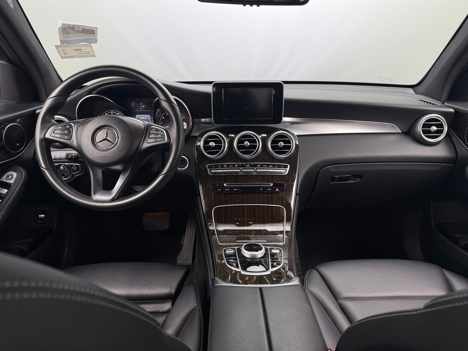 Thumbnail: 2018 Mercedes-Benz GLC - 2