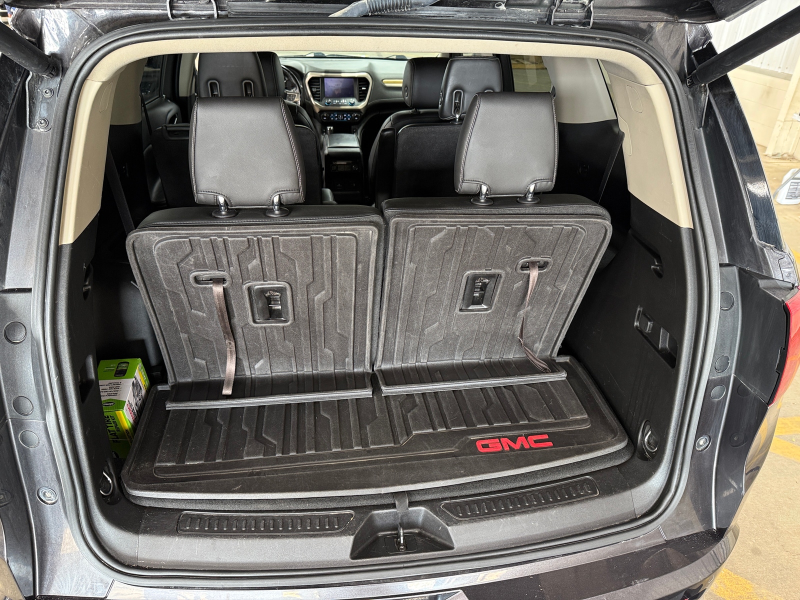 Thumbnail: 2019 GMC Acadia - 6