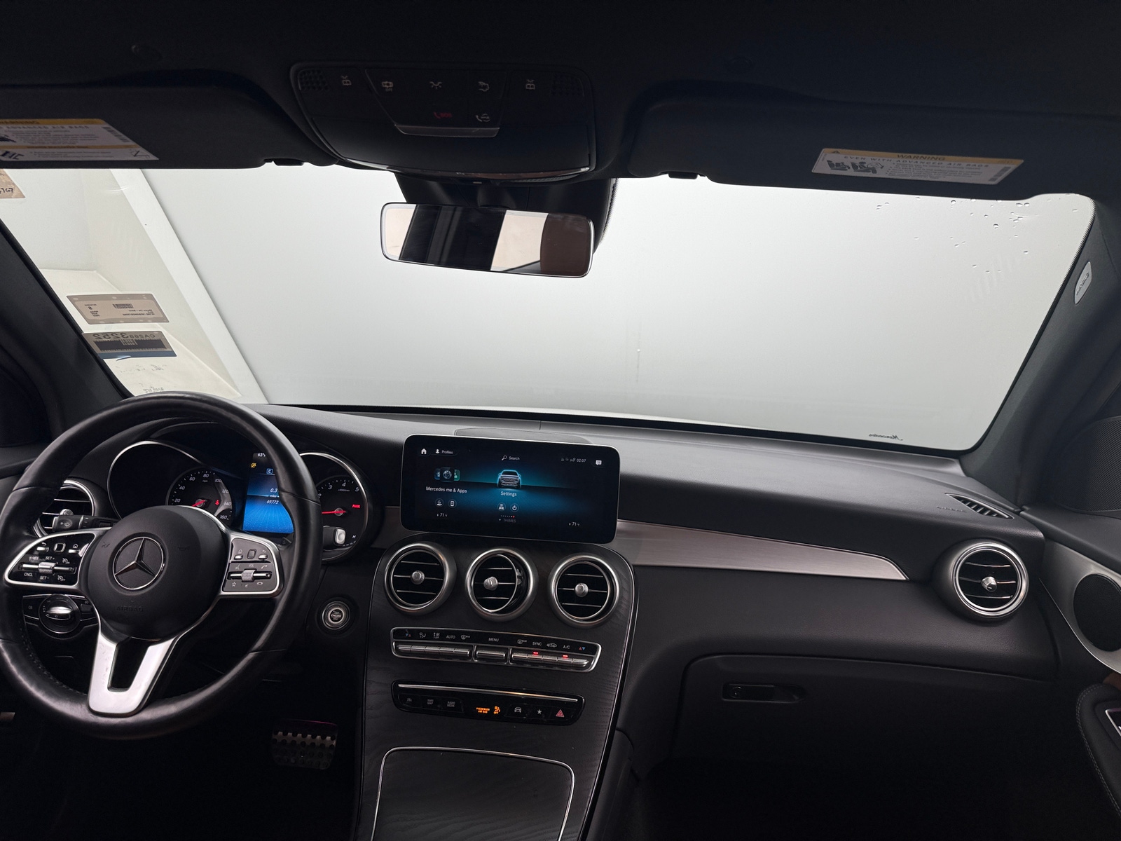 Thumbnail: 2022 Mercedes-Benz GLC - 2