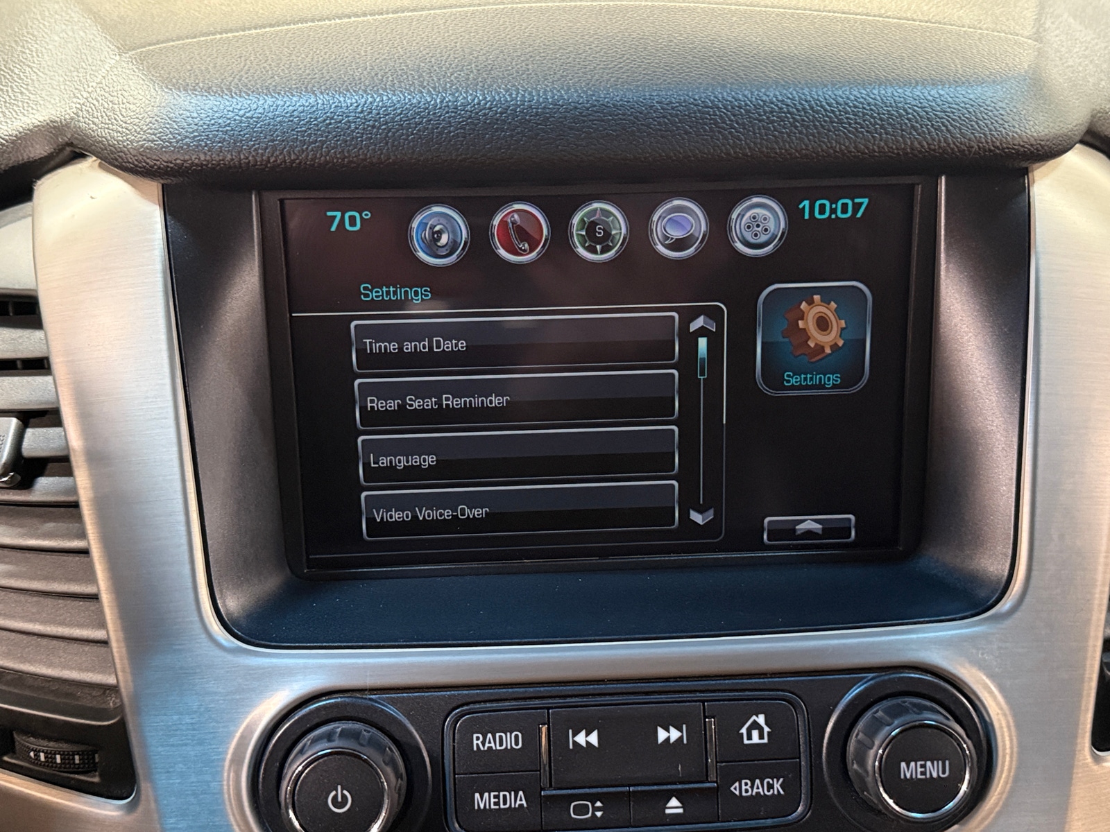 Thumbnail: 2018 GMC Yukon XL - 3