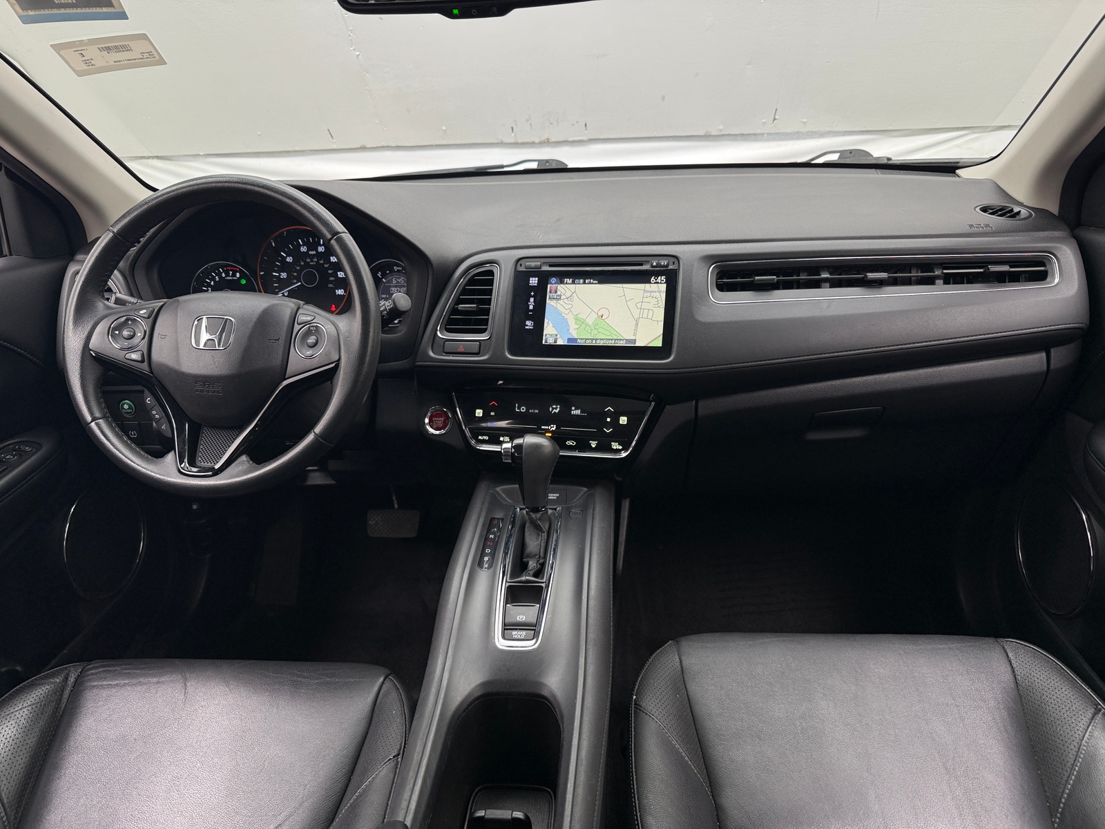 Thumbnail: 2017 Honda HR-V - 2
