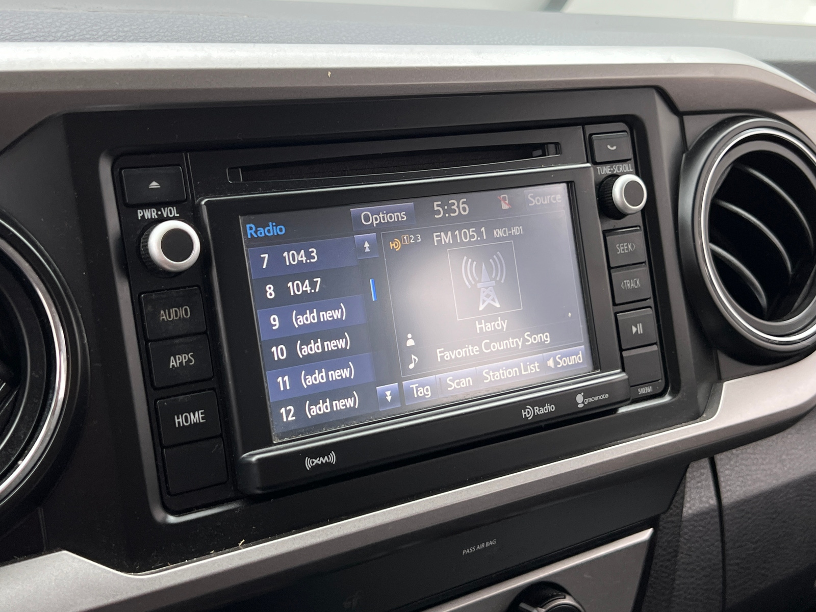 Thumbnail: 2019 Toyota Tacoma - 4