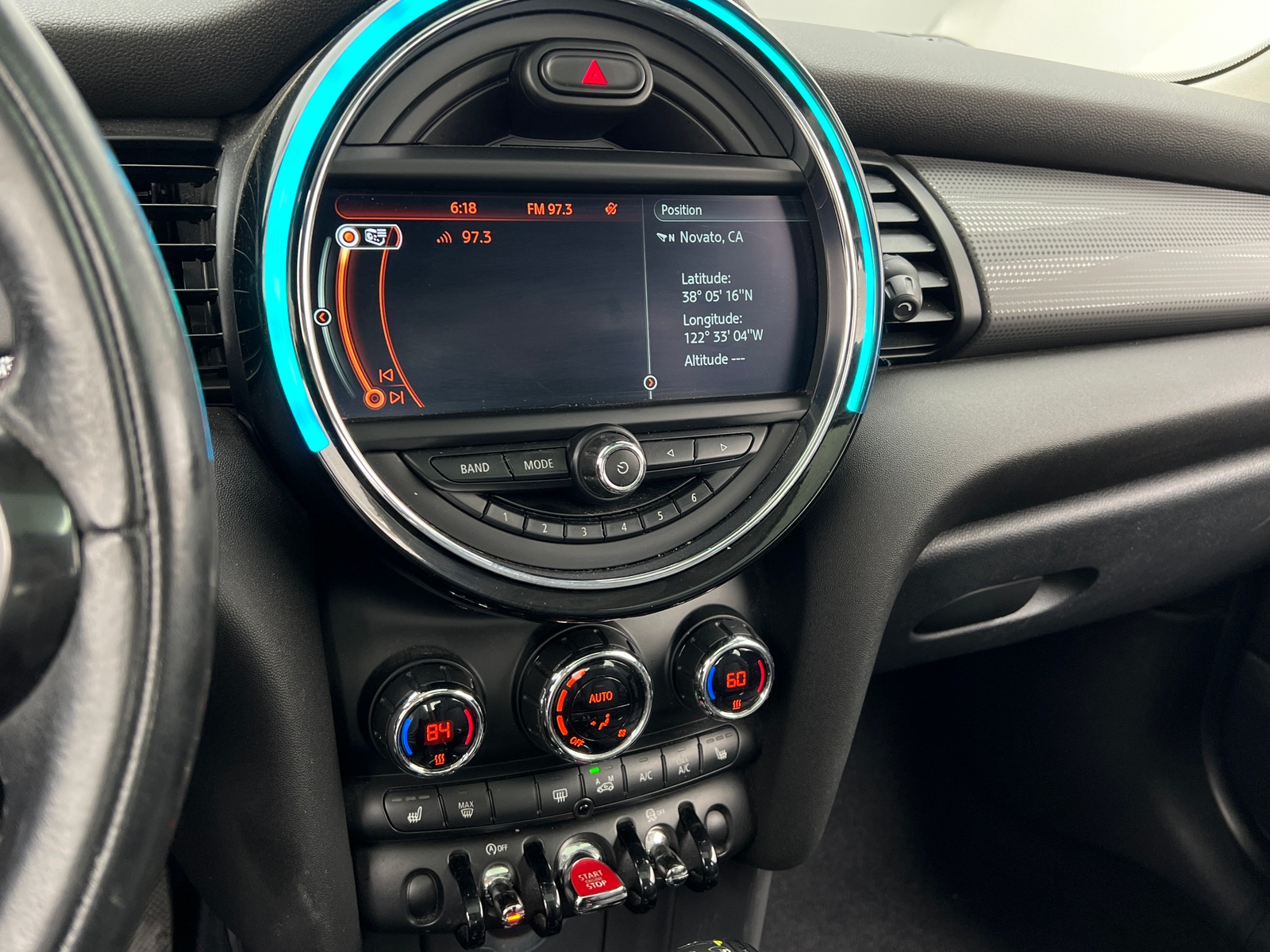 Thumbnail: 2016 MINI Cooper Hardtop - 3