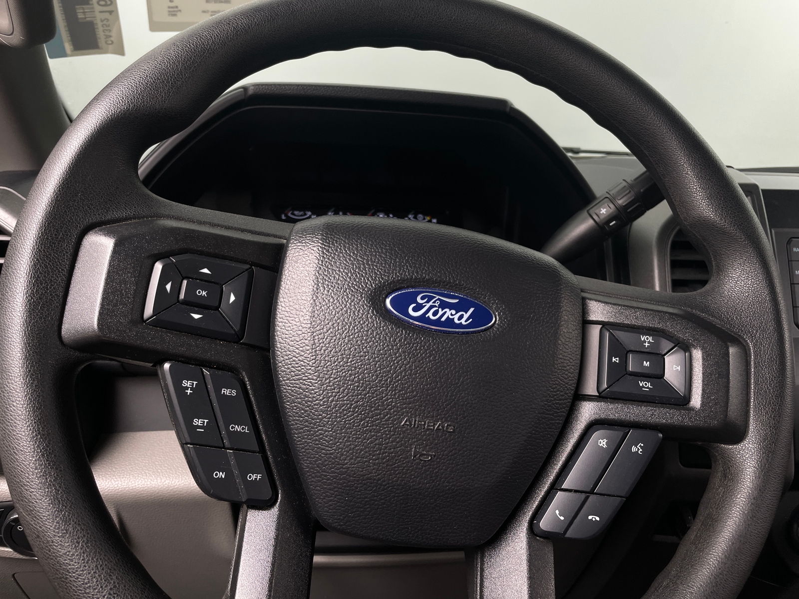 Thumbnail: 2021 Ford Econoline - 4