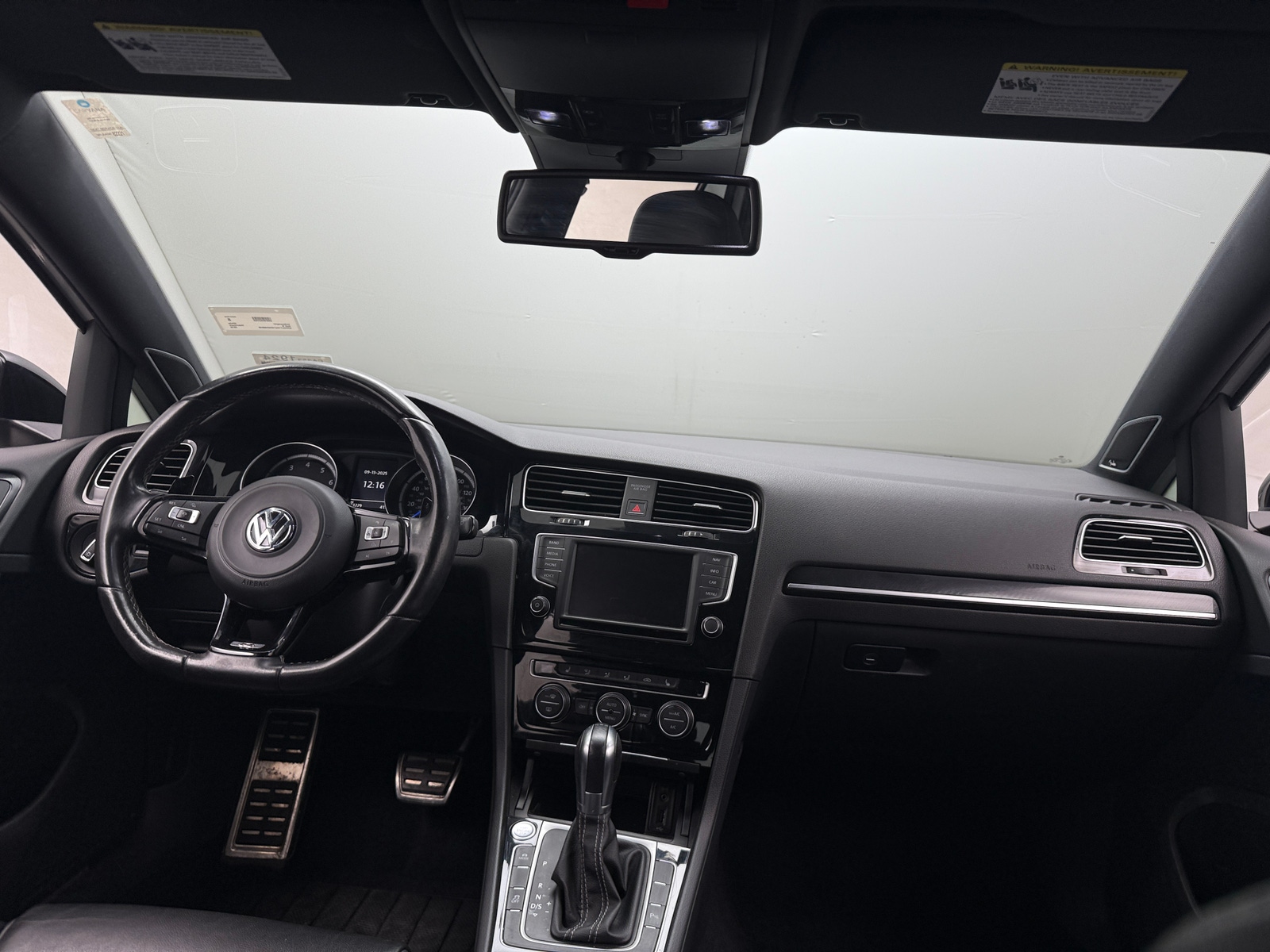 Thumbnail: 2016 Volkswagen Golf - 2