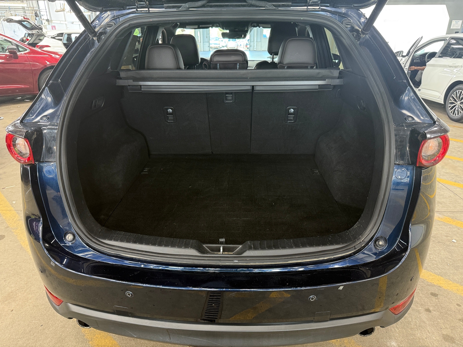 Thumbnail: 2020 Mazda CX-5 - 6