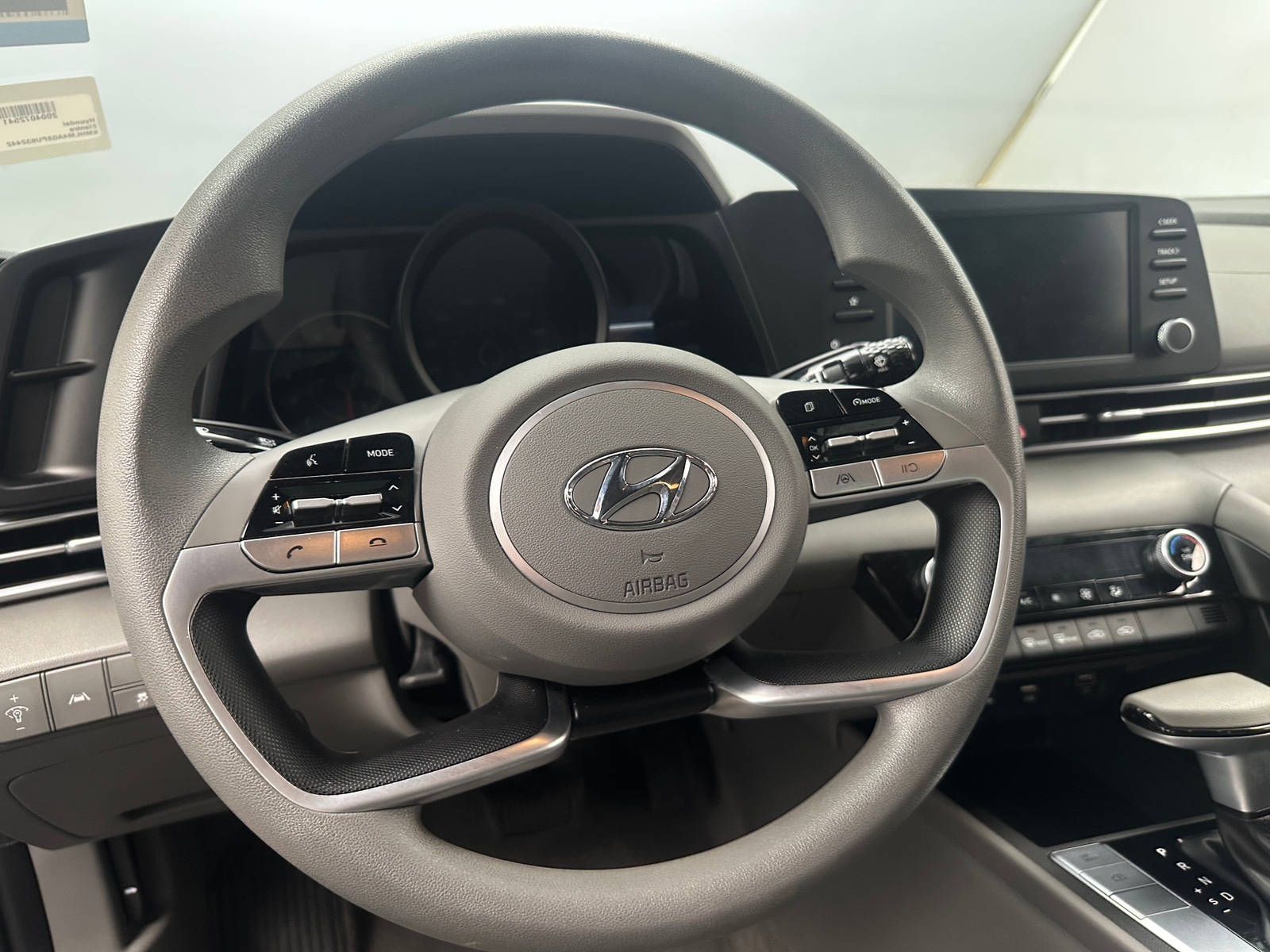 Thumbnail: 2023 Hyundai Elantra - 5