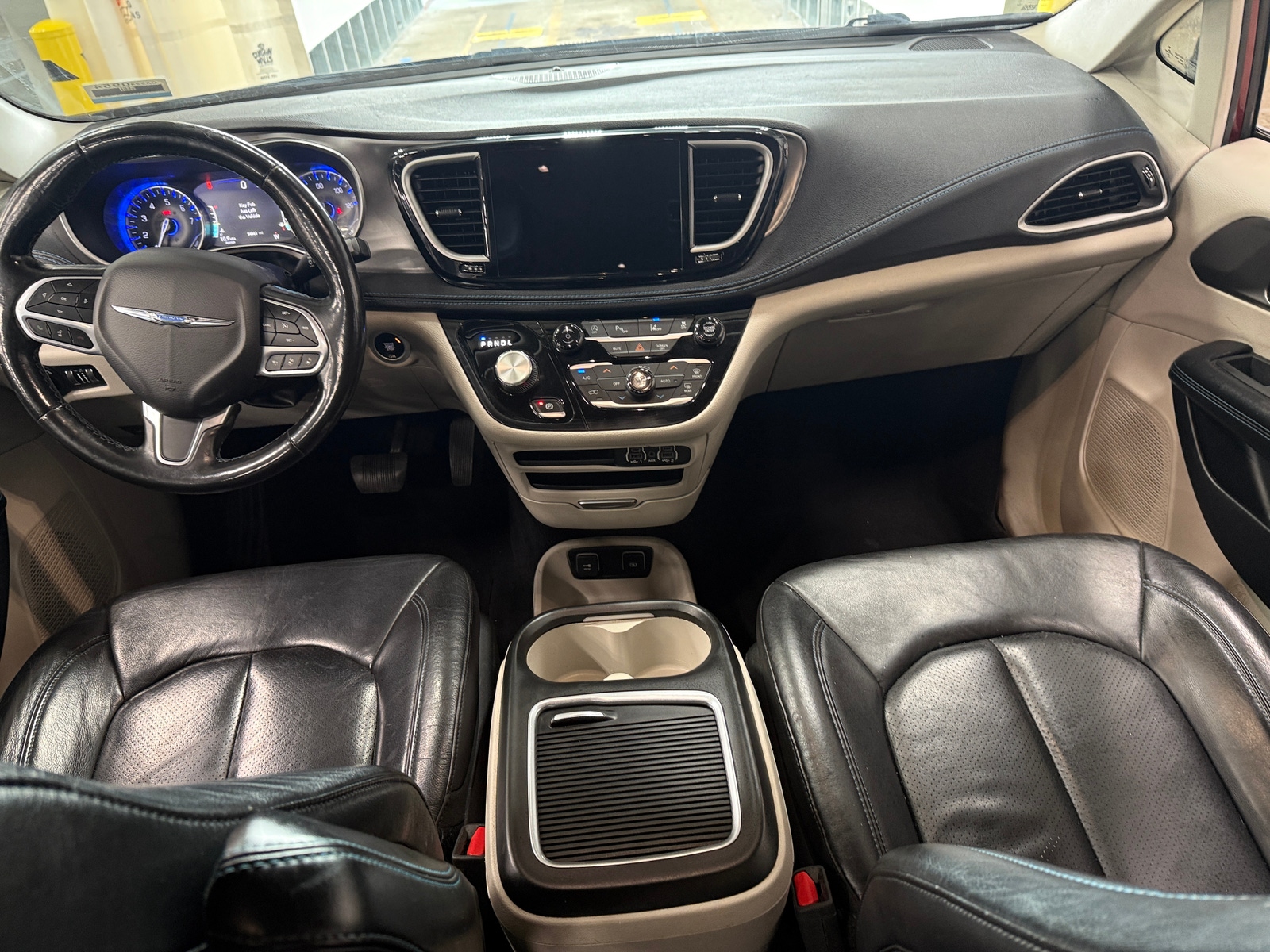 Thumbnail: 2021 Chrysler Pacifica - 2