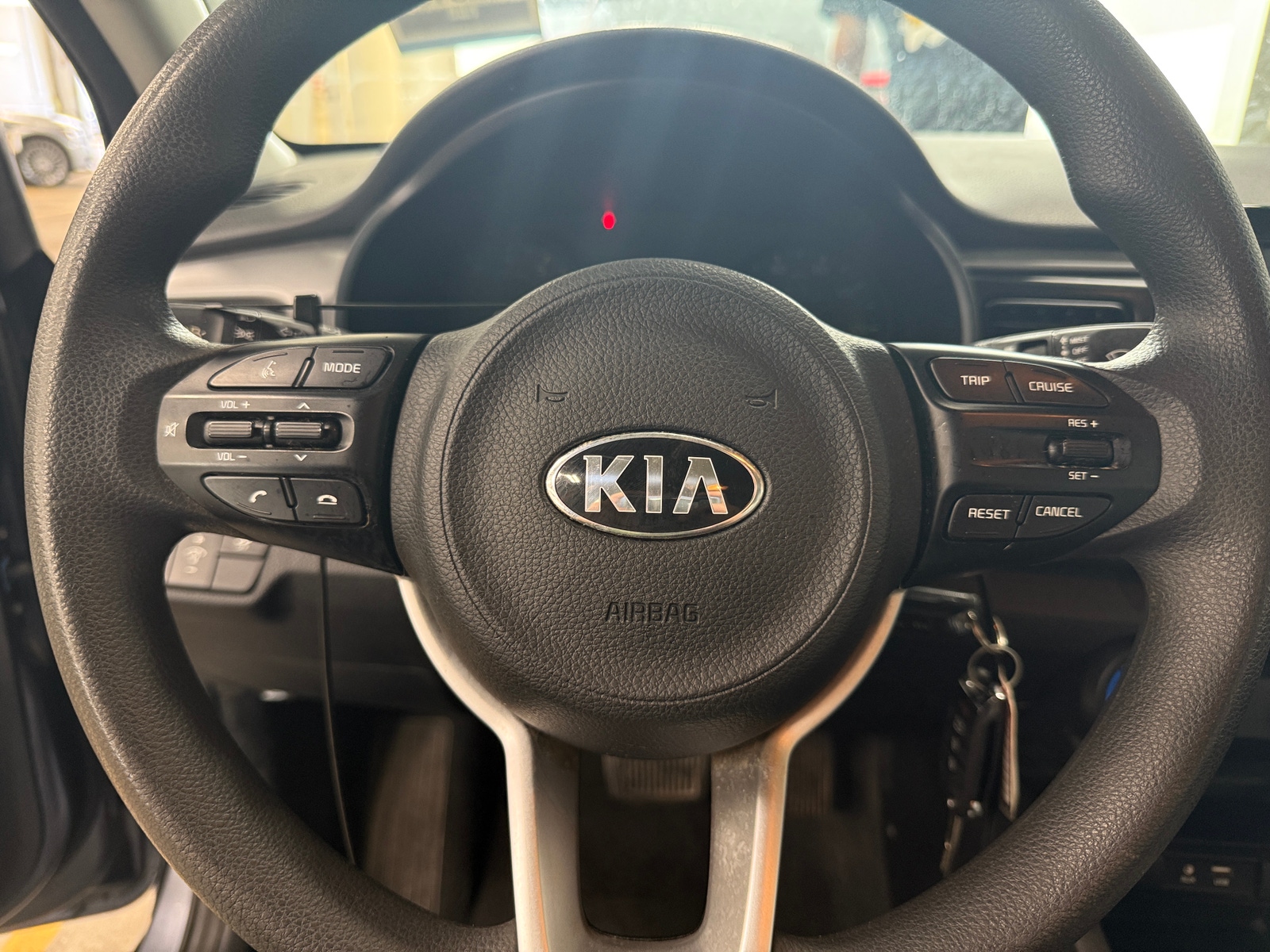 Thumbnail: 2019 Kia Rio - 5