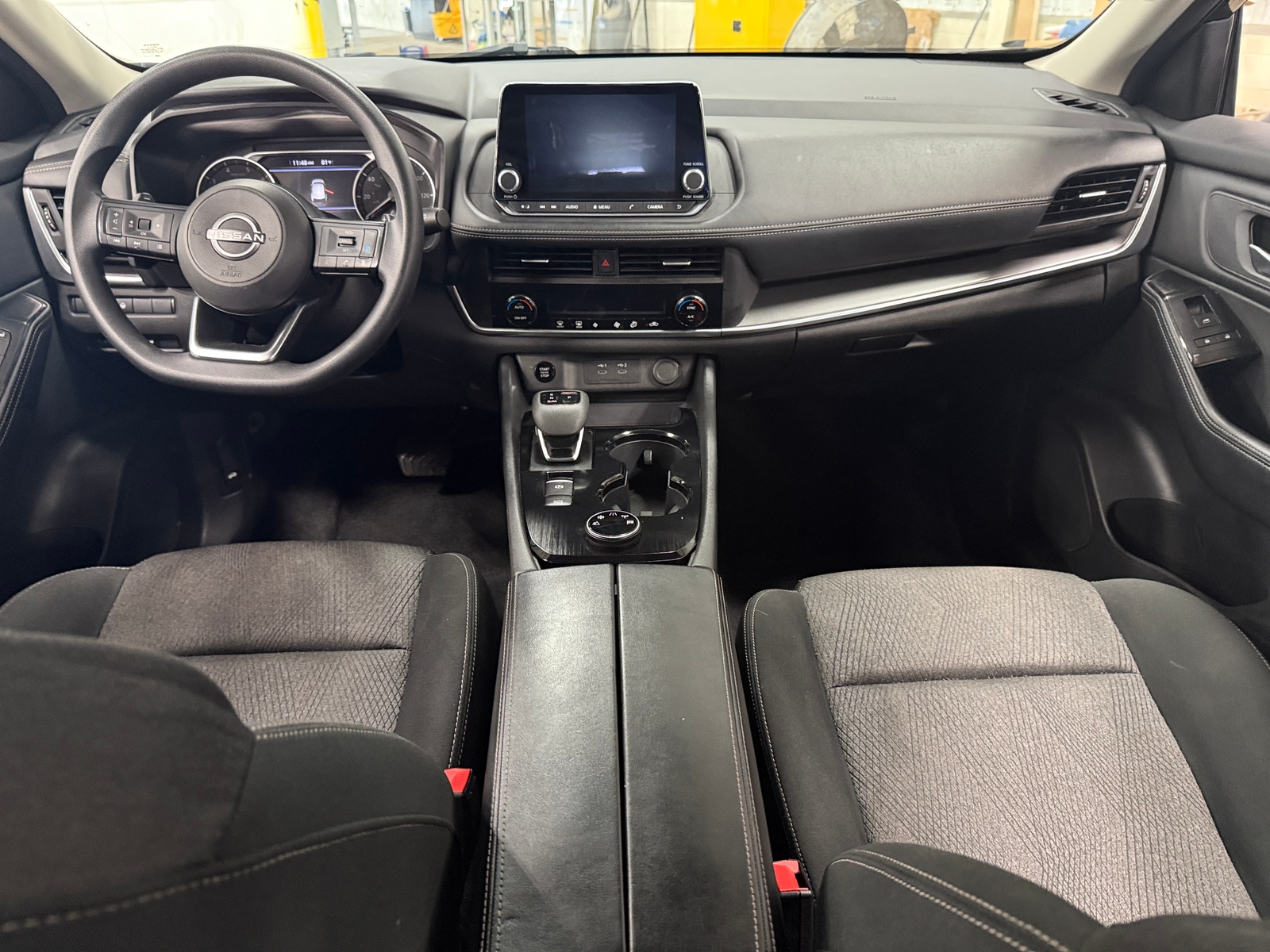 Thumbnail: 2024 Nissan Rogue - 3