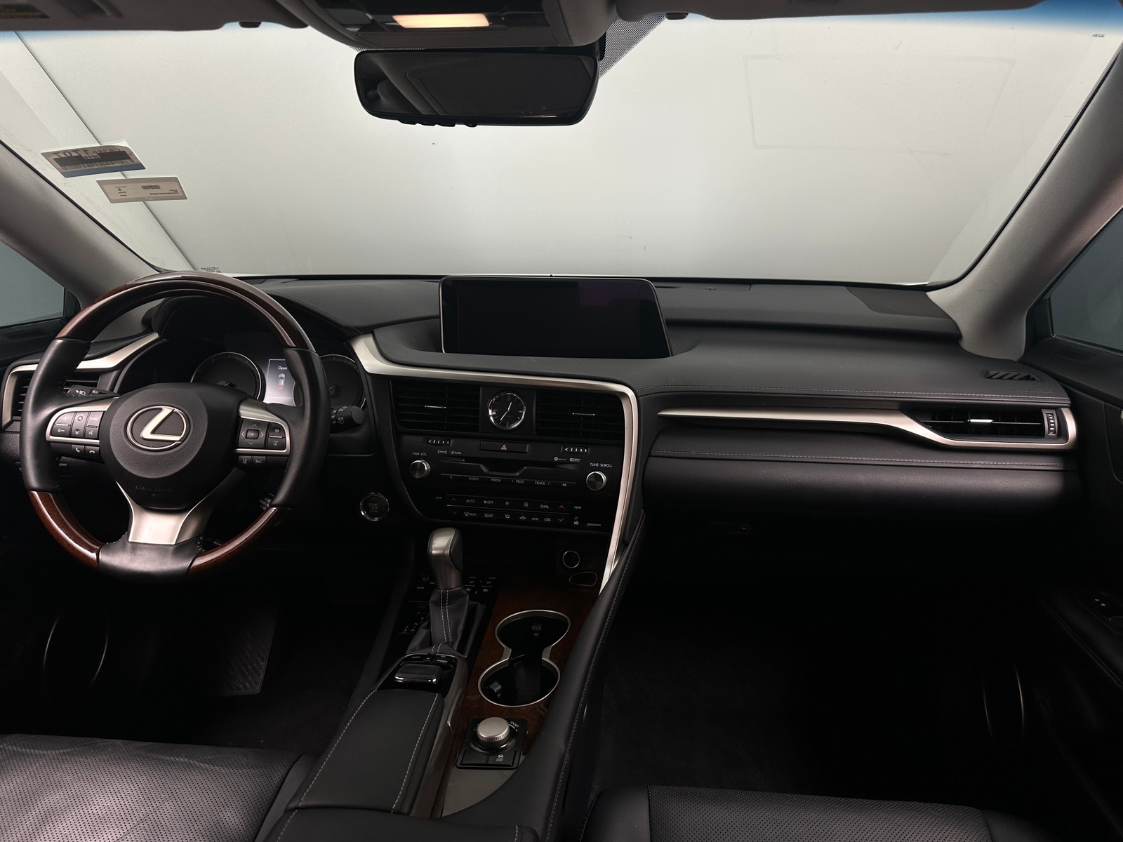 Thumbnail: 2019 Lexus RX - 3