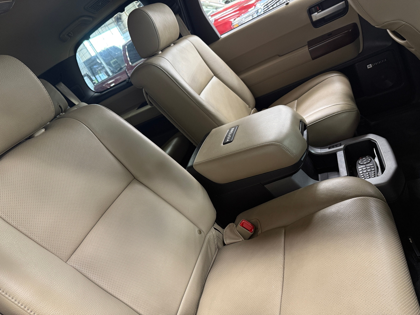 Thumbnail: 2014 Toyota Sequoia - 5