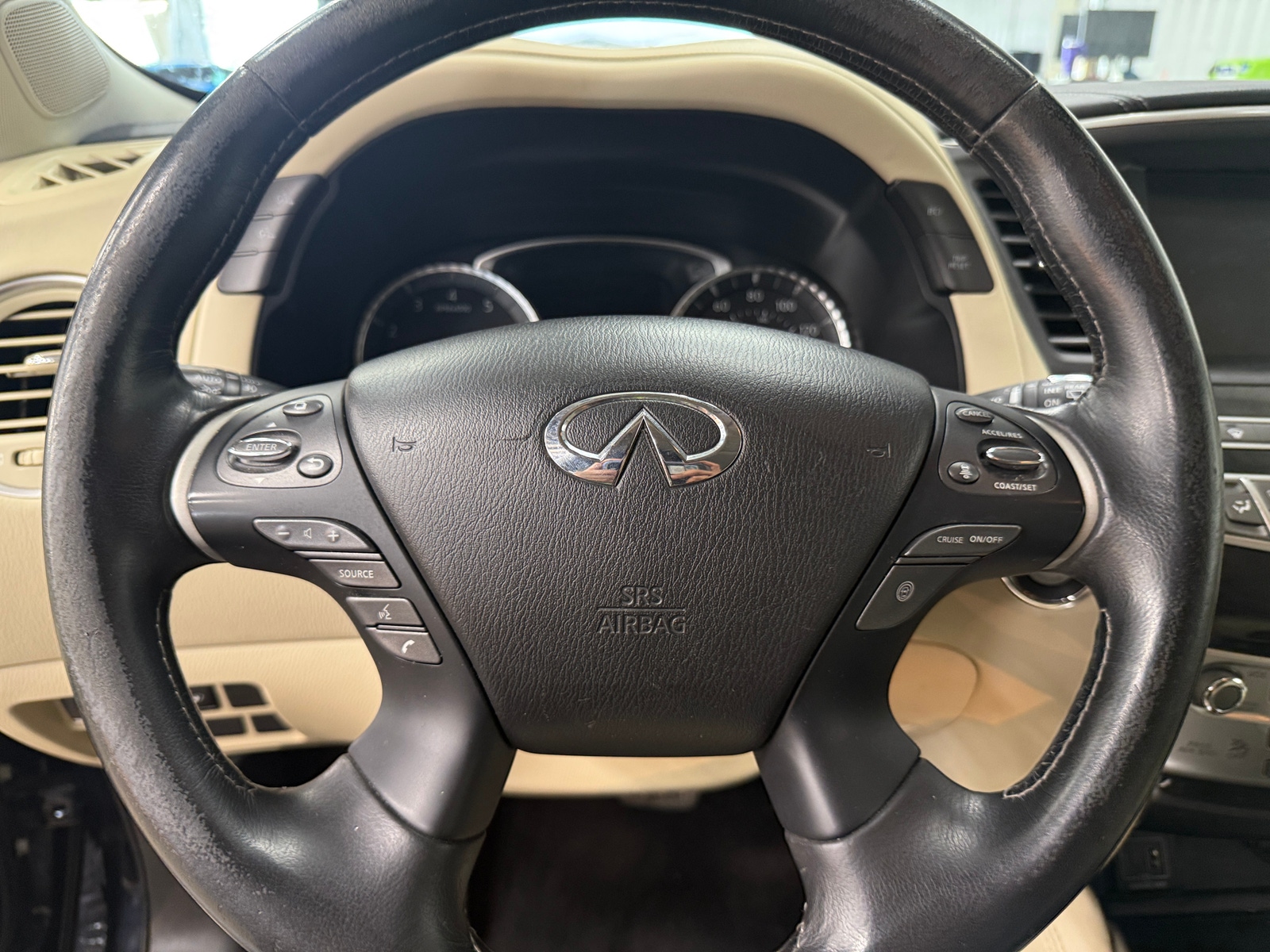 Thumbnail: 2019 INFINITI QX60 - 4