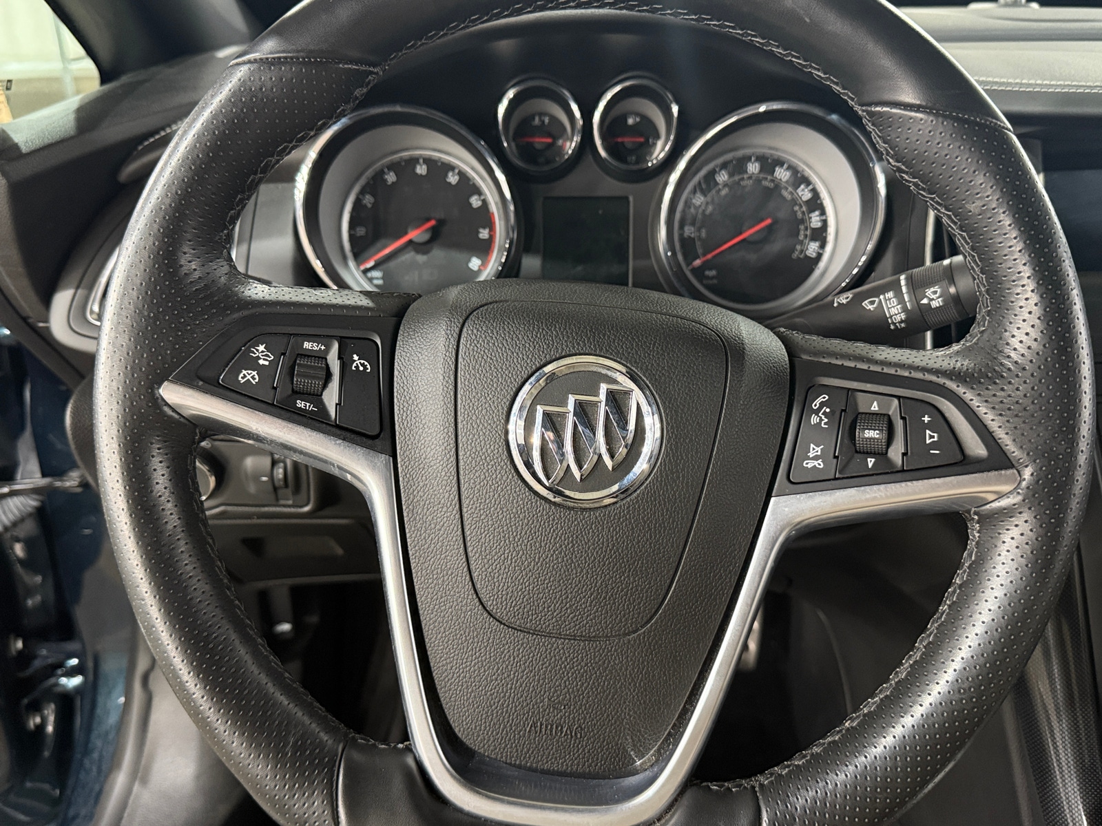 Thumbnail: 2018 Buick Cascada - 4