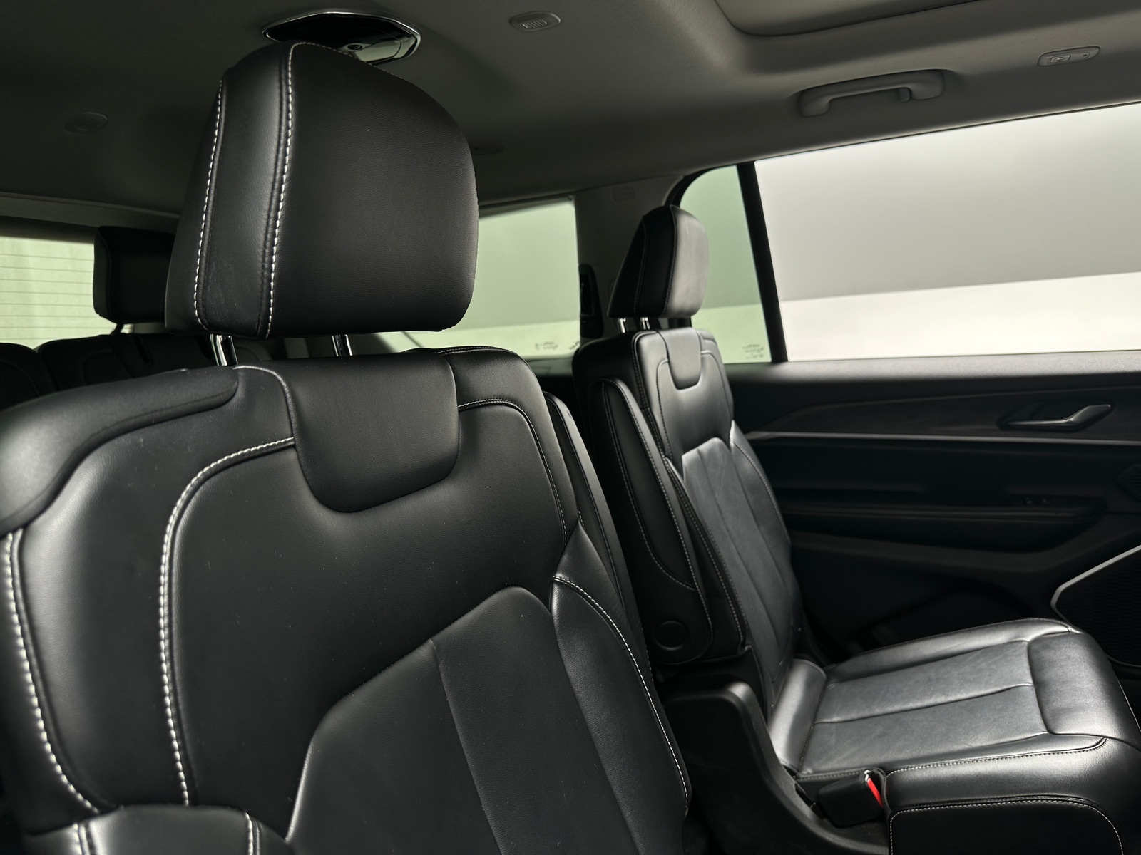 Thumbnail: 2021 Jeep Grand Cherokee L - 5
