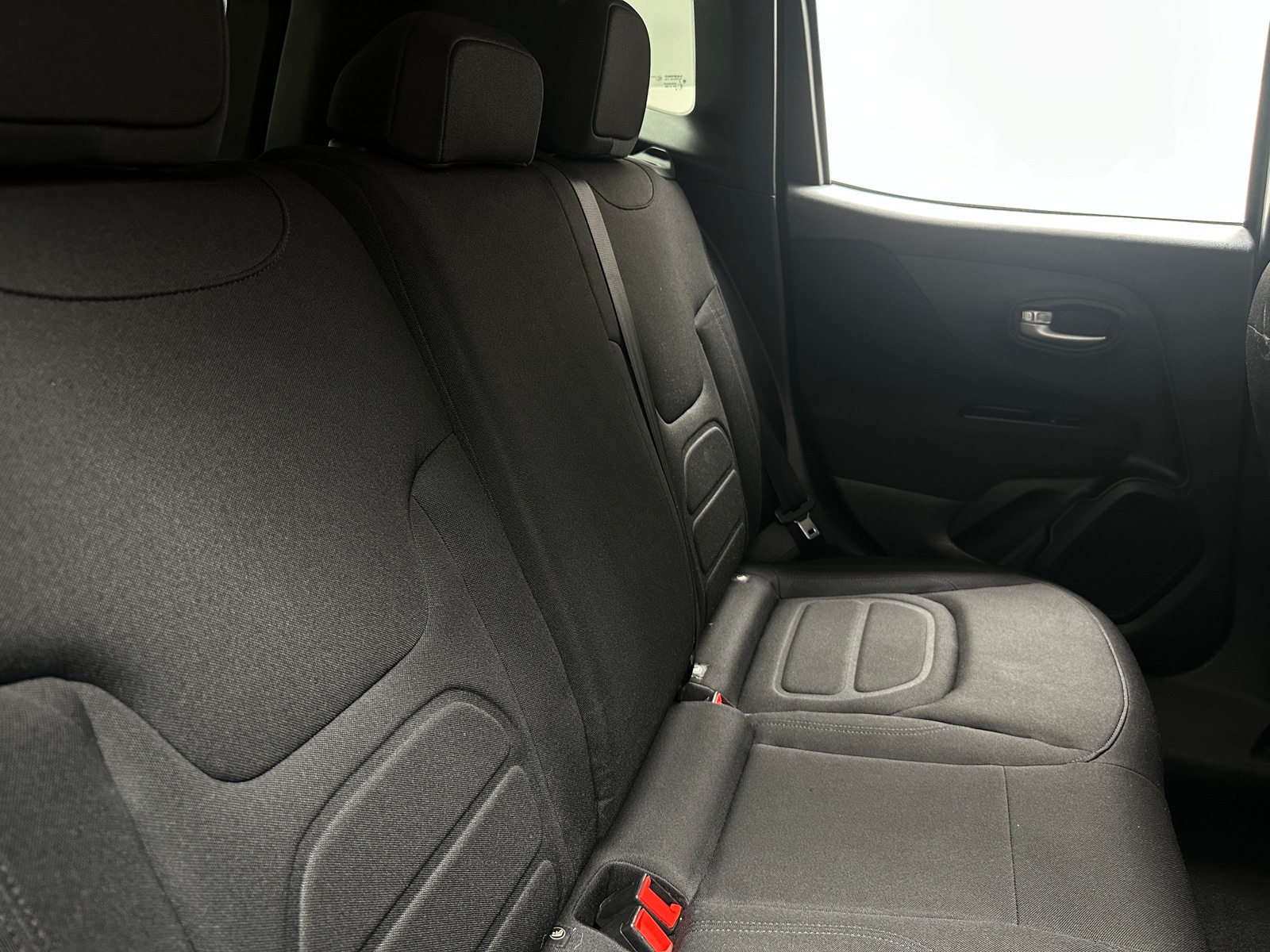 Thumbnail: 2019 Jeep Renegade - 6