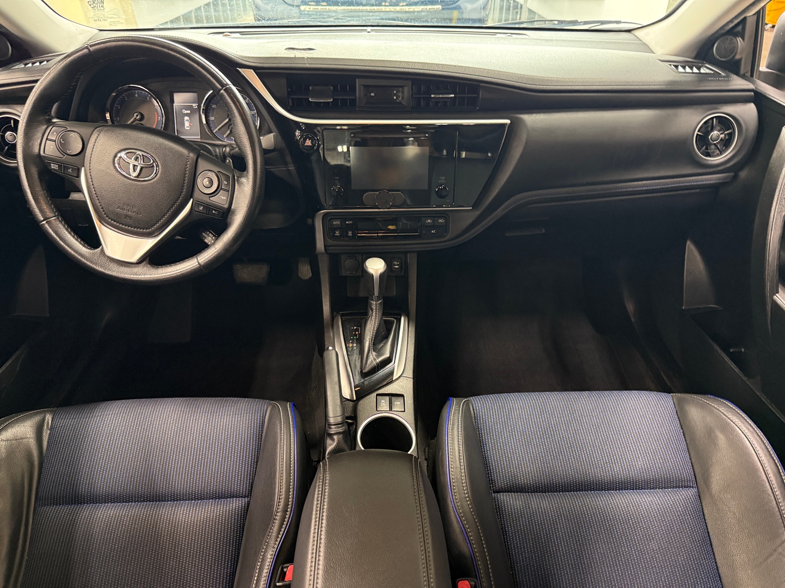 Thumbnail: 2019 Toyota Corolla - 3