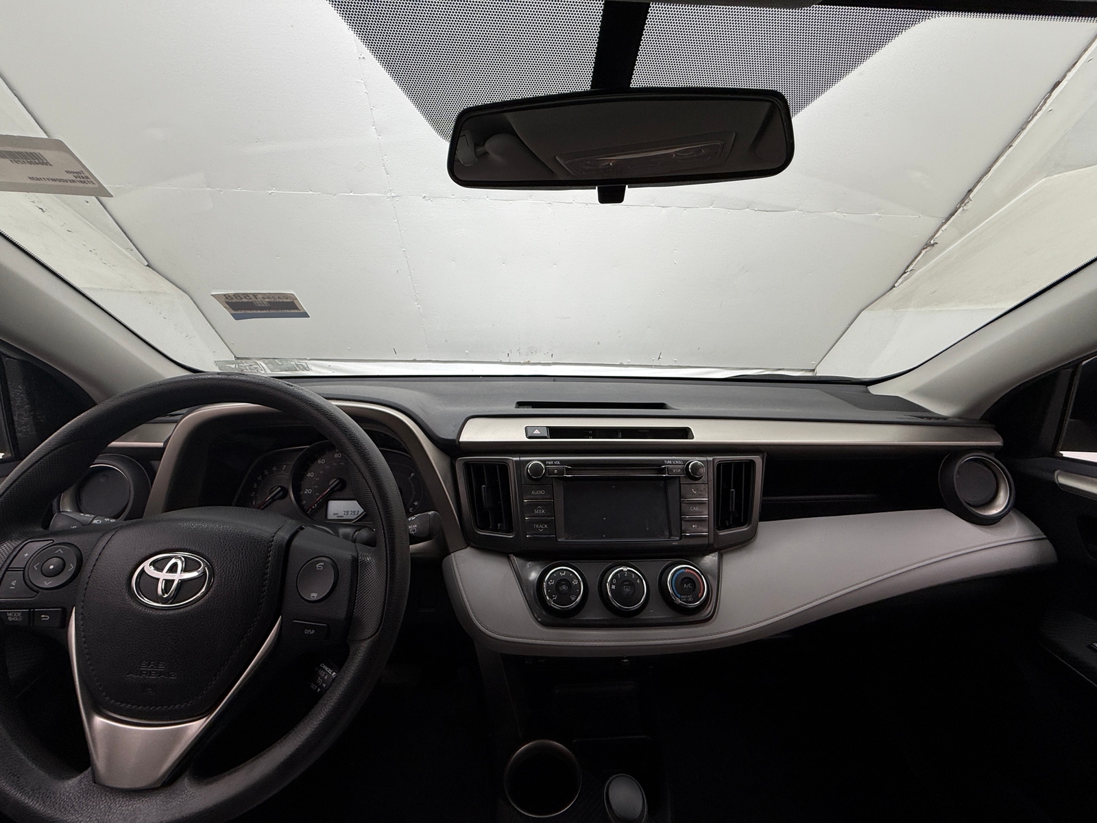 Thumbnail: 2013 Toyota RAV4 - 3