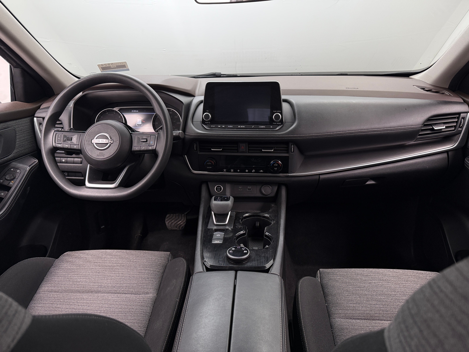 Thumbnail: 2023 Nissan Rogue - 3